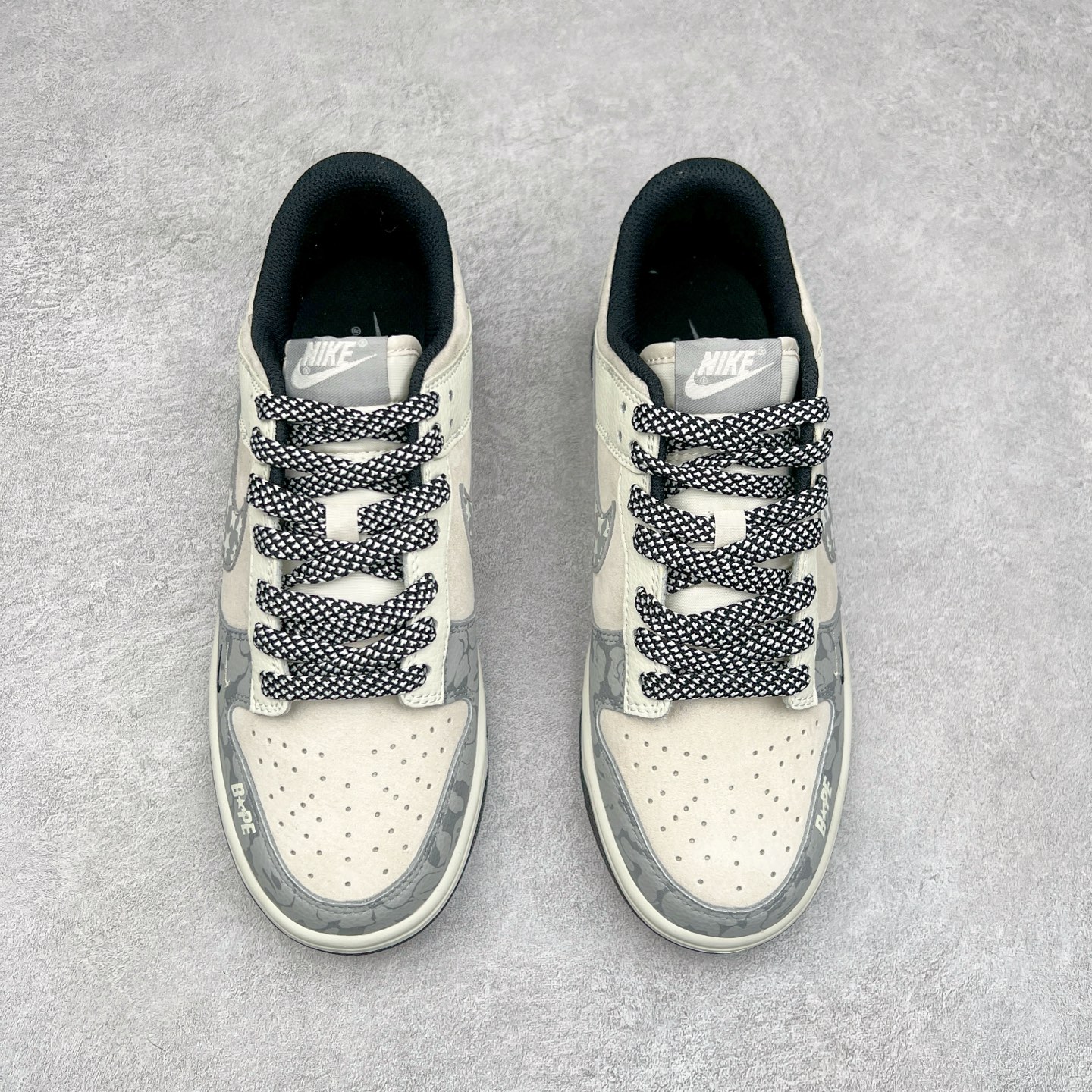 图片[2]-NK Dunk Low 定制配色 DJ2024-120 大厂出品 极力推荐 原装头层材料 独家版型蒸餾加工帶來的是更好的视觉和脚感体验大厂纯原品质出货 清洁度 电绣工艺 皮料切割干净无任何毛边 细节完美 尺码：36 36.5 37.5 38 38.5 39 40 40.5 41 42 42.5 43 44 44.5 45-选品中心