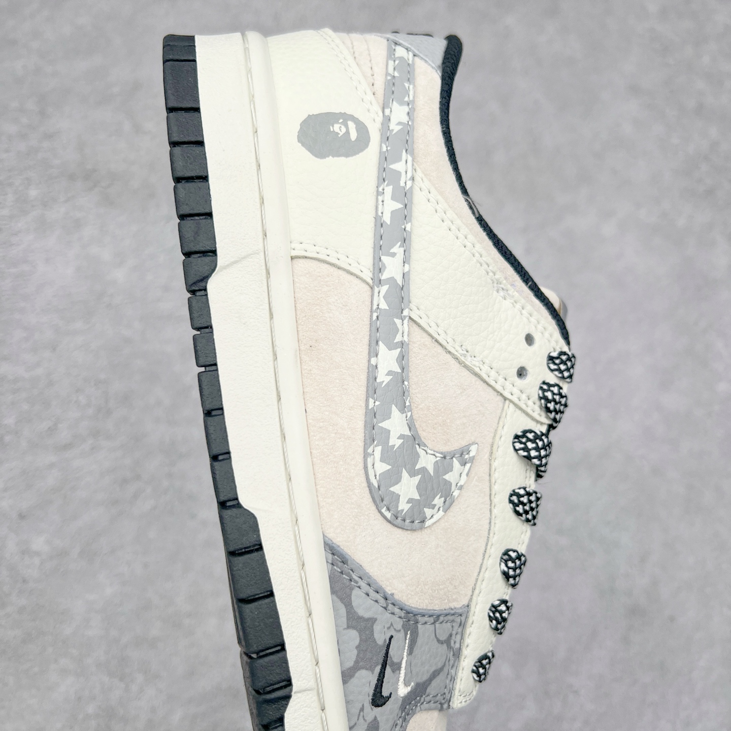 图片[6]-NK Dunk Low 定制配色 DJ2024-120 大厂出品 极力推荐 原装头层材料 独家版型蒸餾加工帶來的是更好的视觉和脚感体验大厂纯原品质出货 清洁度 电绣工艺 皮料切割干净无任何毛边 细节完美 尺码：36 36.5 37.5 38 38.5 39 40 40.5 41 42 42.5 43 44 44.5 45-选品中心