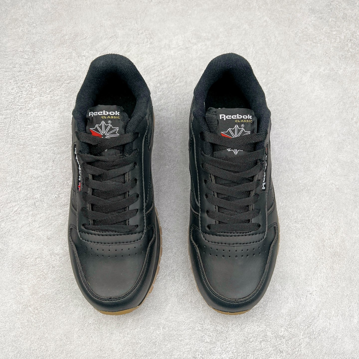 图片[2]-Reebok Classic Leather 锐步皮革运动减震防滑低帮生活休闲鞋 男女同款 尺码：36 36.5 37.5 38 38.5 39 40 40.5 41 42 42.5 43 44 44.5 45-选品中心