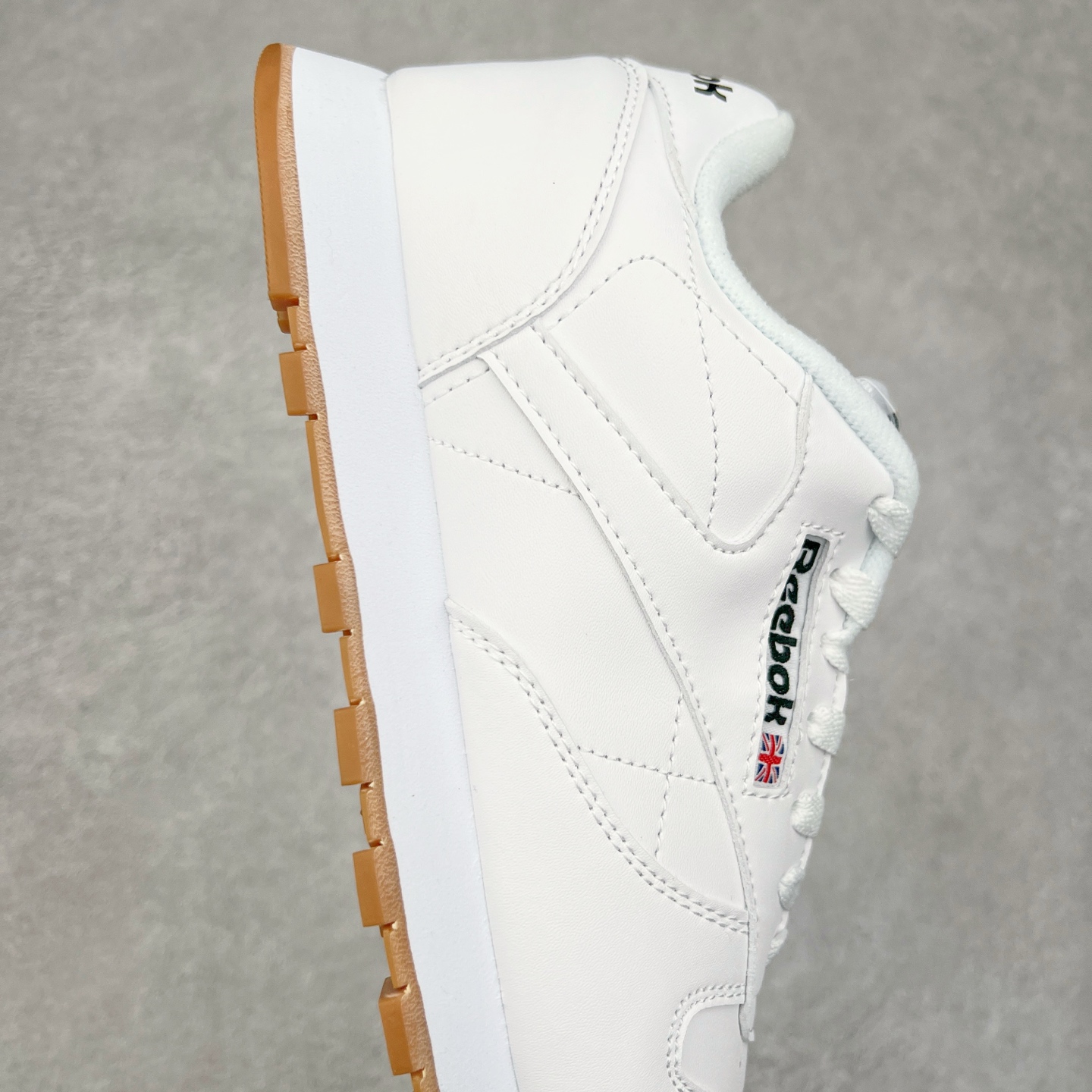 图片[6]-Reebok Classic Leather 锐步皮革运动减震防滑低帮生活休闲鞋 男女同款 尺码：36 36.5 37.5 38 38.5 39 40 40.5 41 42 42.5 43 44 44.5 45-选品中心