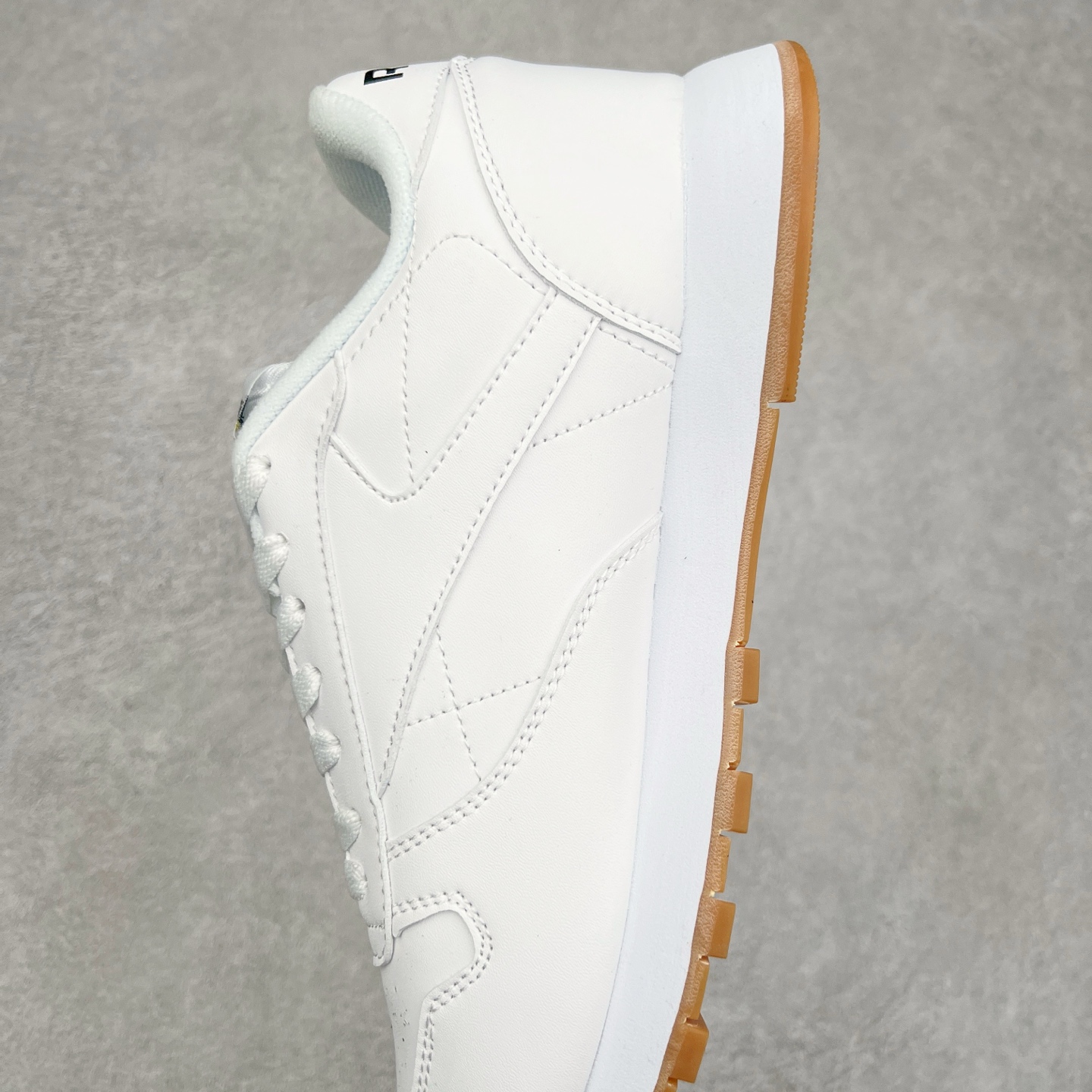 图片[7]-Reebok Classic Leather 锐步皮革运动减震防滑低帮生活休闲鞋 男女同款 尺码：36 36.5 37.5 38 38.5 39 40 40.5 41 42 42.5 43 44 44.5 45-选品中心