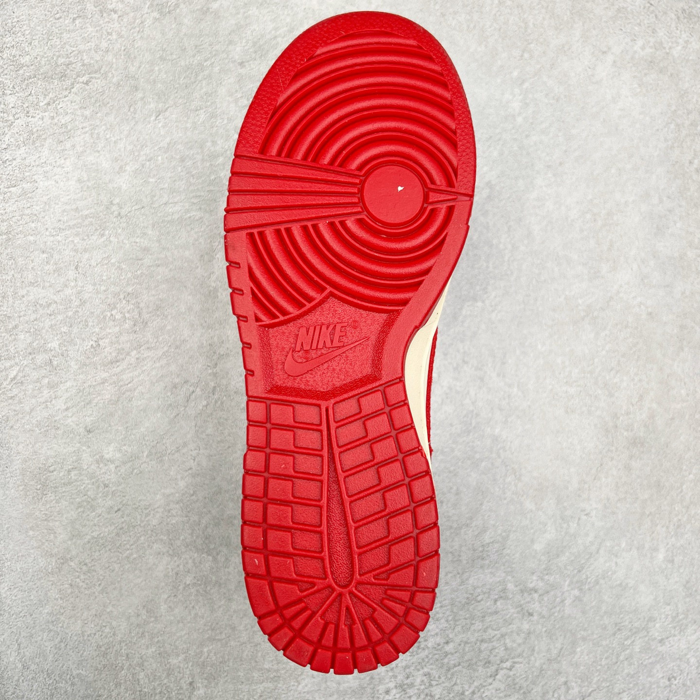 图片[9]-NK Dunk Low 定制配色 CH6336-284 大厂出品 极力推荐 原装头层材料 独家版型蒸餾加工帶來的是更好的视觉和脚感体验大厂纯原品质出货 清洁度 电绣工艺 皮料切割干净无任何毛边 细节完美 尺码：36 36.5 37.5 38 38.5 39 40 40.5 41 42 42.5 43 44 44.5 45-选品中心