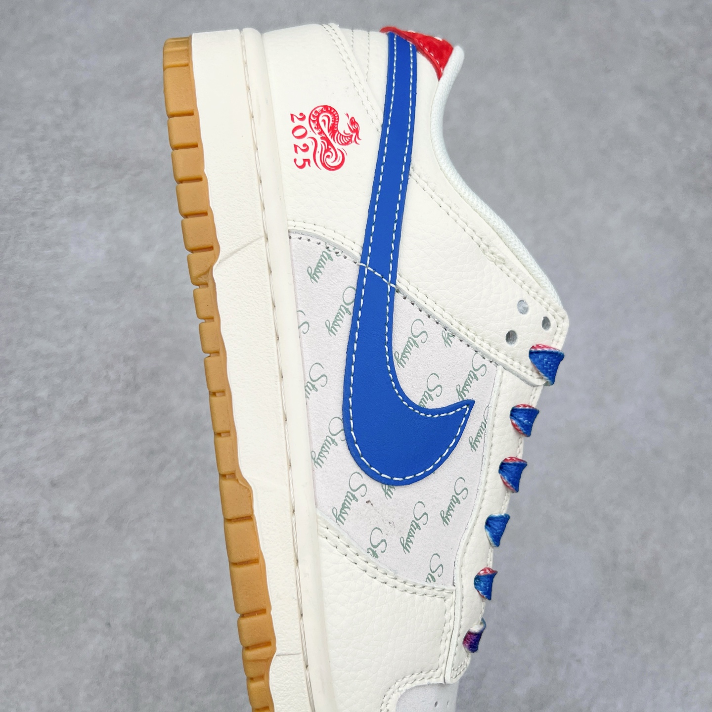 图片[6]-NK Dunk Low 定制配色 FC1688-207 大厂出品 极力推荐 原装头层材料 独家版型蒸餾加工帶來的是更好的视觉和脚感体验大厂纯原品质出货 清洁度 电绣工艺 皮料切割干净无任何毛边 细节完美 尺码：36 36.5 37.5 38 38.5 39 40 40.5 41 42 42.5 43 44 44.5 45-选品中心