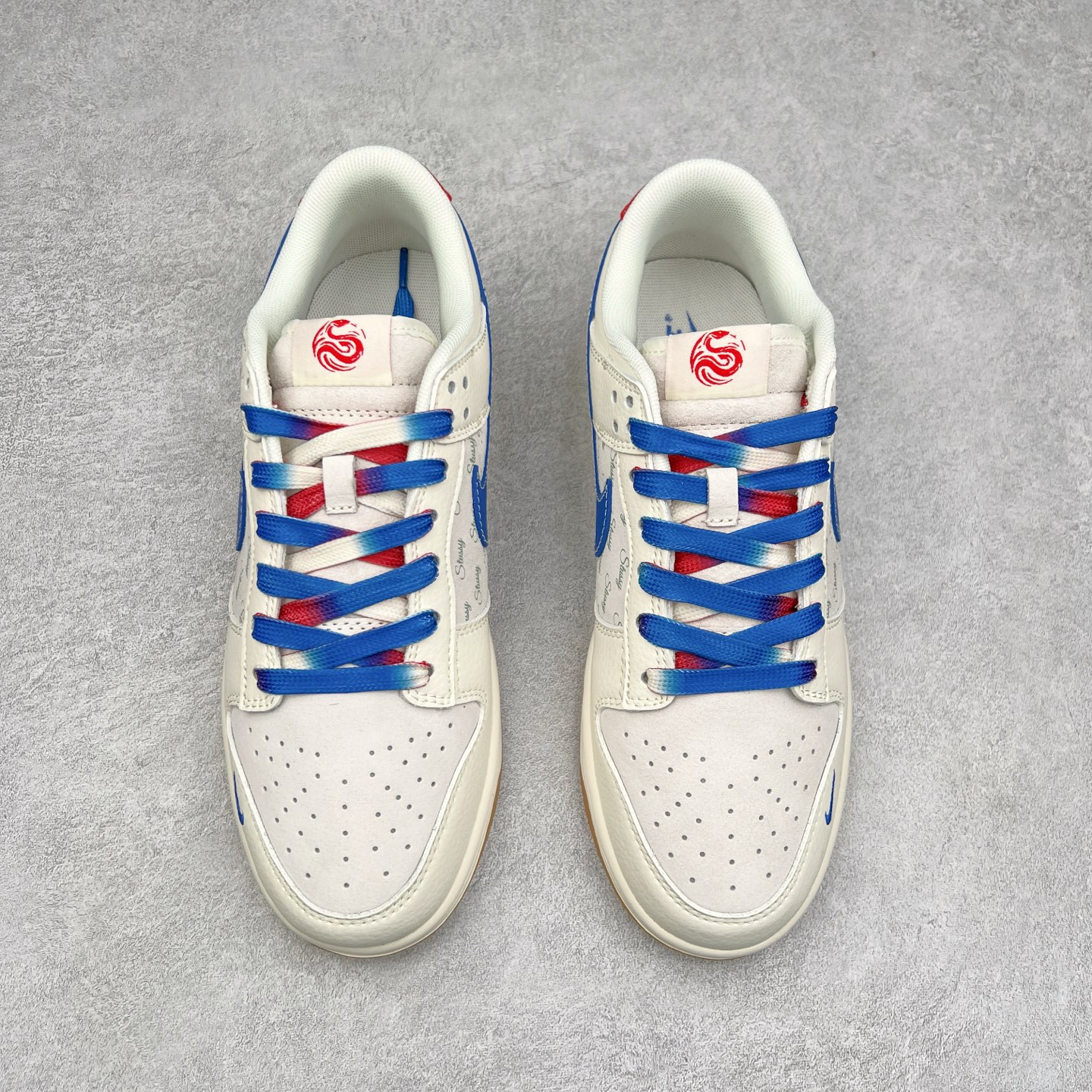 图片[2]-NK Dunk Low 定制配色 FC1688-207 大厂出品 极力推荐 原装头层材料 独家版型蒸餾加工帶來的是更好的视觉和脚感体验大厂纯原品质出货 清洁度 电绣工艺 皮料切割干净无任何毛边 细节完美 尺码：36 36.5 37.5 38 38.5 39 40 40.5 41 42 42.5 43 44 44.5 45-选品中心