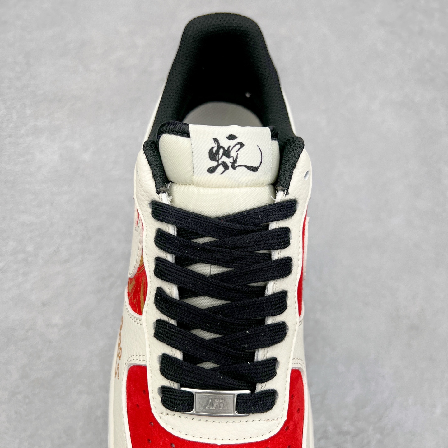 图片[5]-NK Air Force 1´07 Low 空军一号低帮百搭休闲运动板鞋 DM6688-028 柔软、弹性十足的缓震性能和出色的中底设计 横跨复古与现代的外型结合 造就出风靡全球 三十多年的Force 1 直到今天还深受青睐 尺码：36 36.5 37.5 38 38.5 39 40 40.5 41 42 42.5 43 44 44.5 45-选品中心