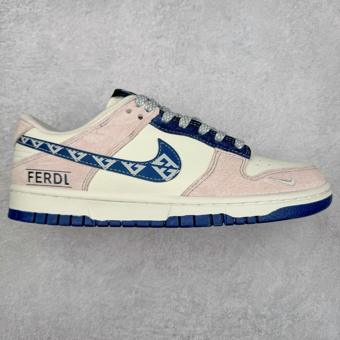 NK Dunk Low 定制配色 DJ2024-132 大厂出品 极力推荐 原装头层材料 独家版型蒸餾加工帶來的是更好的视觉和脚感体验大厂纯原品质出货 清洁度 电绣工艺 皮料切割干净无任何毛边 细节完美 尺码:36 36.5 37.5 38 38.5 39 40 40.5 41 42 42.5 43 44 44.5 45-选品中心