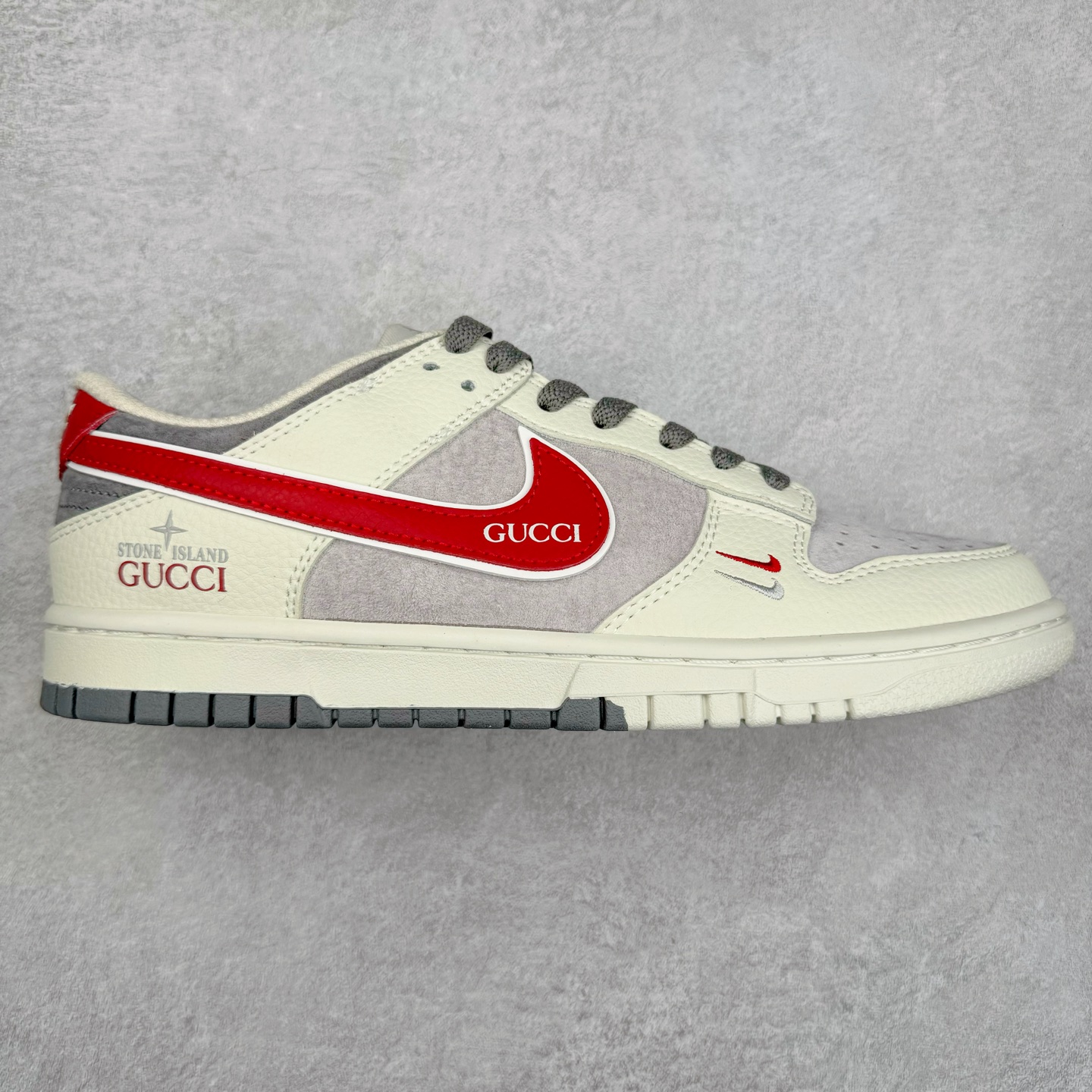 NK Dunk Low 定制配色 DJ2024-124 大厂出品 极力推荐 原装头层材料 独家版型蒸餾加工帶來的是更好的视觉和脚感体验大厂纯原品质出货 清洁度 电绣工艺 皮料切割干净无任何毛边 细节完美 尺码：36 36.5 37.5 38 38.5 39 40 40.5 41 42 42.5 43 44 44.5 45-选品中心