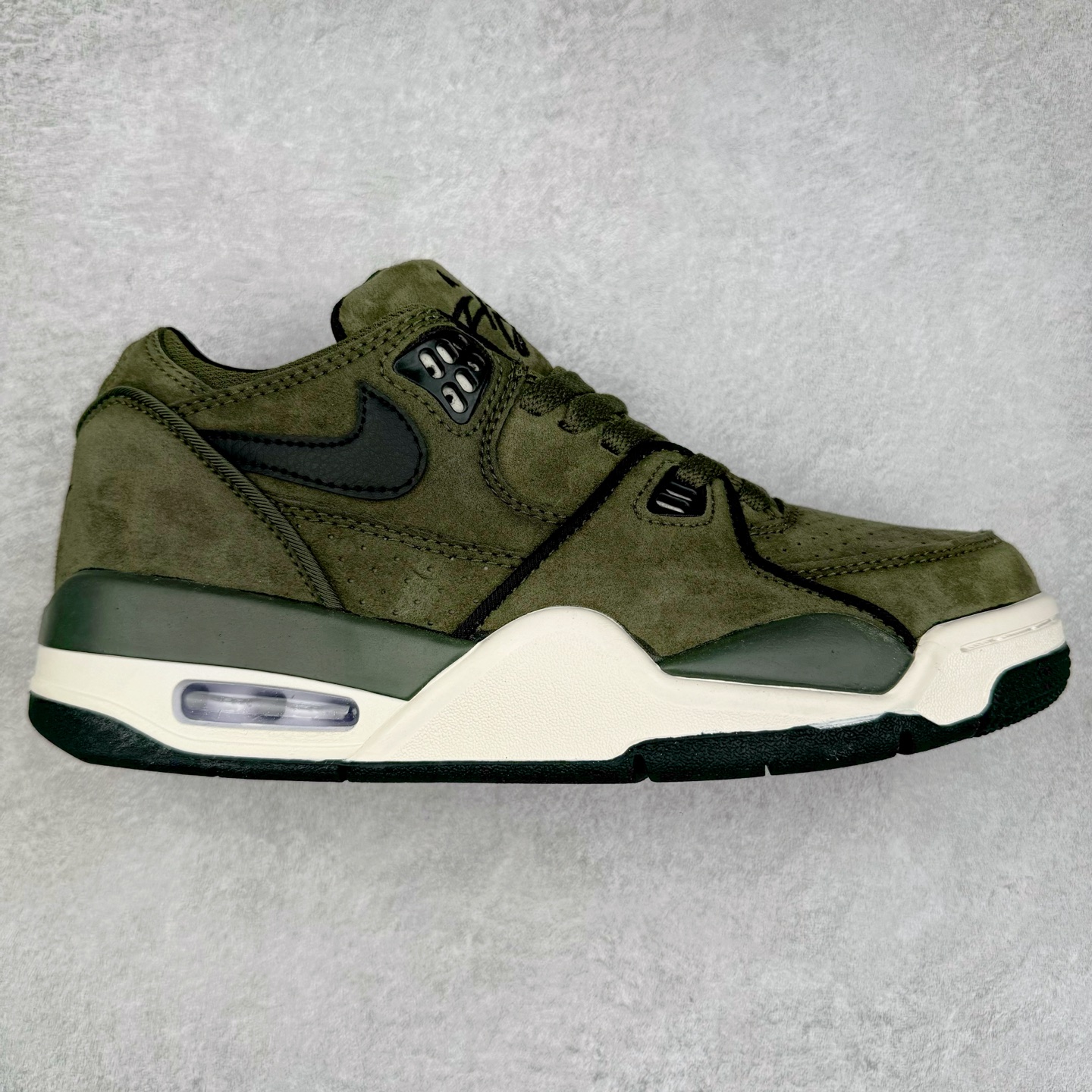 NK Air Flight AJ89 复古运动鞋 AJ4兄弟款系列篮球鞋 FZ3045-300 重塑80年代后期非凡篮球战靴的经典风范,利落皮革结构搭载卓越缓震系统 重现传世经典的卓越性能 取用皮革与合成材质组合鞋面 简约利落潮流运动 尺码：36 36.5 37.5 38 38.5 39 40 40.5 41 42 42.5 43 44 44.5 45 46-选品中心