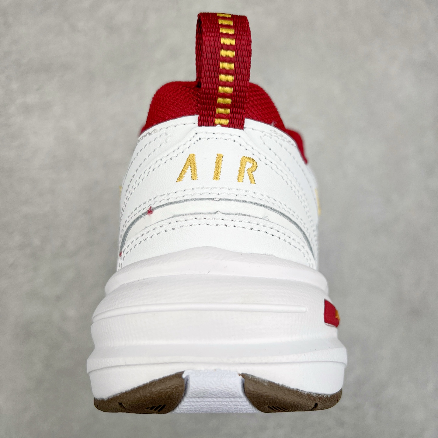 图片[8]-＃纯原 NK Air Monarch IV M2K Tekno 复古运动老爹鞋 正确原楦开发版型 内置Air气垫版本 细节完美还原 复古潮流优质皮革打造鞋面 夸张流线极符 风靡老爹元素 外形延续当下潮流得未来感老爹鞋 设计干净配色风格也带有浓郁的复古感受 极为独特 货号：IB4607-171 尺码：36 36.5 37.5 38 38.5 39 40 40.5 41 42 42.5 43 44 44.5 45-选品中心