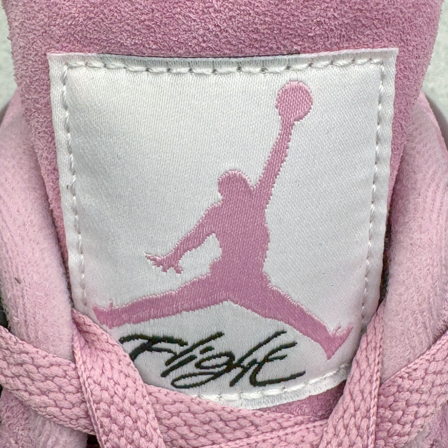 图片[10]-＃OG纯原 Air Jordan AJ4 WMNS \\\”Orchid\\\”猛男粉 AQ9129-501 耗时多个月巨作 重金购买原楦原纸板 确保原汁原味 完美呈现四代版型 原厂织唛标 市面唯一采用原装皮料 正确网格工艺 全方位一致匹配官方细节 尺码：36 36.5 37.5 38 38.5 39 40 40.5 41 42 42.5 43 44 44.5 45 46 47.5-选品中心