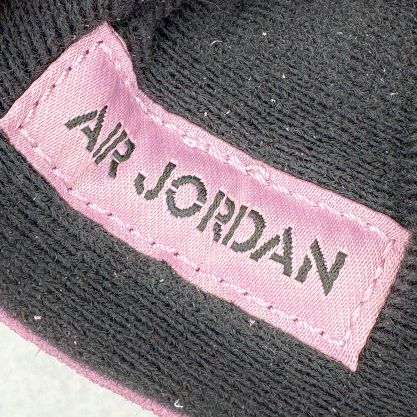 图片[13]-＃OG纯原 Air Jordan AJ4 WMNS \\\”Orchid\\\”猛男粉 AQ9129-501 耗时多个月巨作 重金购买原楦原纸板 确保原汁原味 完美呈现四代版型 原厂织唛标 市面唯一采用原装皮料 正确网格工艺 全方位一致匹配官方细节 尺码：36 36.5 37.5 38 38.5 39 40 40.5 41 42 42.5 43 44 44.5 45 46 47.5-选品中心