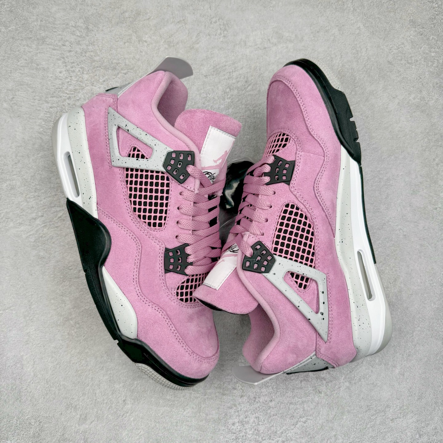 图片[3]-＃OG纯原 Air Jordan AJ4 WMNS \\\”Orchid\\\”猛男粉 AQ9129-501 耗时多个月巨作 重金购买原楦原纸板 确保原汁原味 完美呈现四代版型 原厂织唛标 市面唯一采用原装皮料 正确网格工艺 全方位一致匹配官方细节 尺码：36 36.5 37.5 38 38.5 39 40 40.5 41 42 42.5 43 44 44.5 45 46 47.5-选品中心