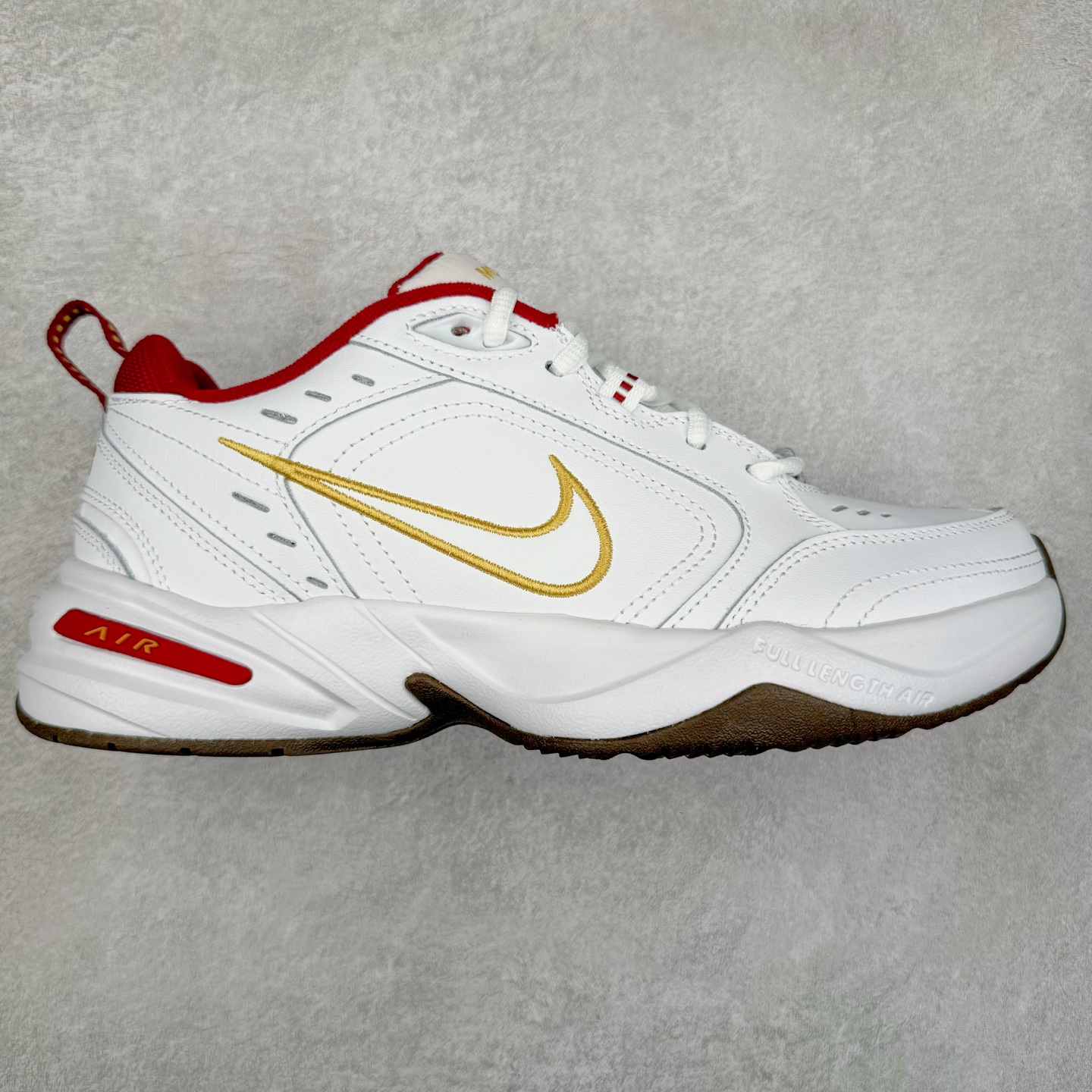 ＃纯原 NK Air Monarch IV M2K Tekno 复古运动老爹鞋 正确原楦开发版型 内置Air气垫版本 细节完美还原 复古潮流优质皮革打造鞋面 夸张流线极符 风靡老爹元素 外形延续当下潮流得未来感老爹鞋 设计干净配色风格也带有浓郁的复古感受 极为独特 货号：IB4607-171 尺码：36 36.5 37.5 38 38.5 39 40 40.5 41 42 42.5 43 44 44.5 45-选品中心