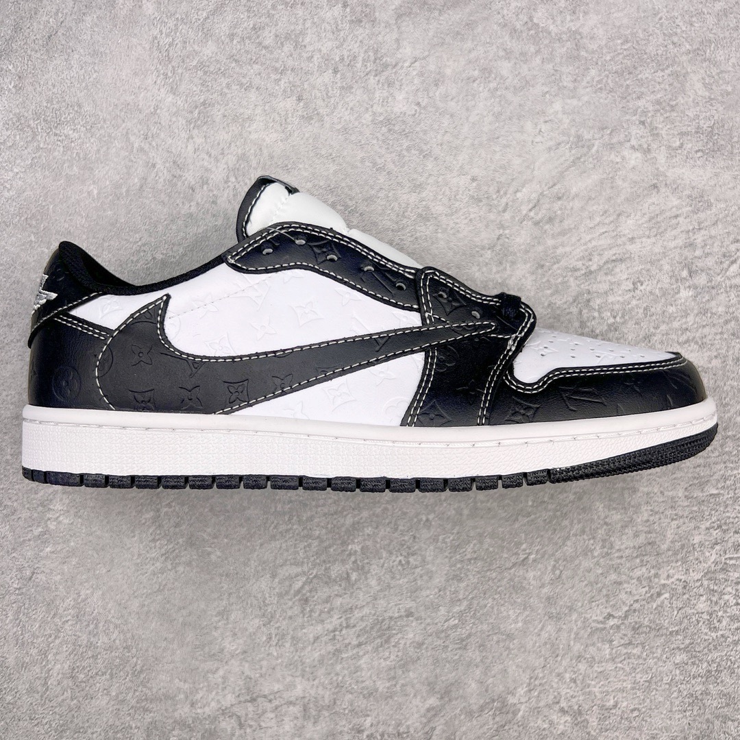 图片[9]-＃KZ神版莞产 Travis Scott x Air Jordan AJ1 Low OG SP TS联名倒钩低帮 全系列配色 外贸特供批次 新配色不断更新开发 市场中端王者 全套原纸板楦头开发 确保原汁原味 完美呈现一代版型 一比一鞋头弧度高度鞋身弧度 此版本只针对中端市场 细节品控鞋型随意秒杀市面同价位 鞋型完美 不臃肿别扭 头层皮料加持 用料绝不含糊 进口玻璃冲刀皮料裁剪零毛边 电脑针车工艺 超高鞋面清洁度 最高QC检验标准 控制溢胶瑕疵 原盒原配 飞翼3D高频深度立体 工艺方面大到整体鞋型 漏斗收腰 底线拉帮 LOGO立体程度 小到针眼排布 载片对称 冲孔效果 鞋标规范 鞋垫背胶等等 无一不是口碑收割 每双都是一个回头客 尺码：36 36.5 37.5 38 38.5 39 40 40.5 41 42 42.5 43 44 44.5 45 46 47.5-选品中心
