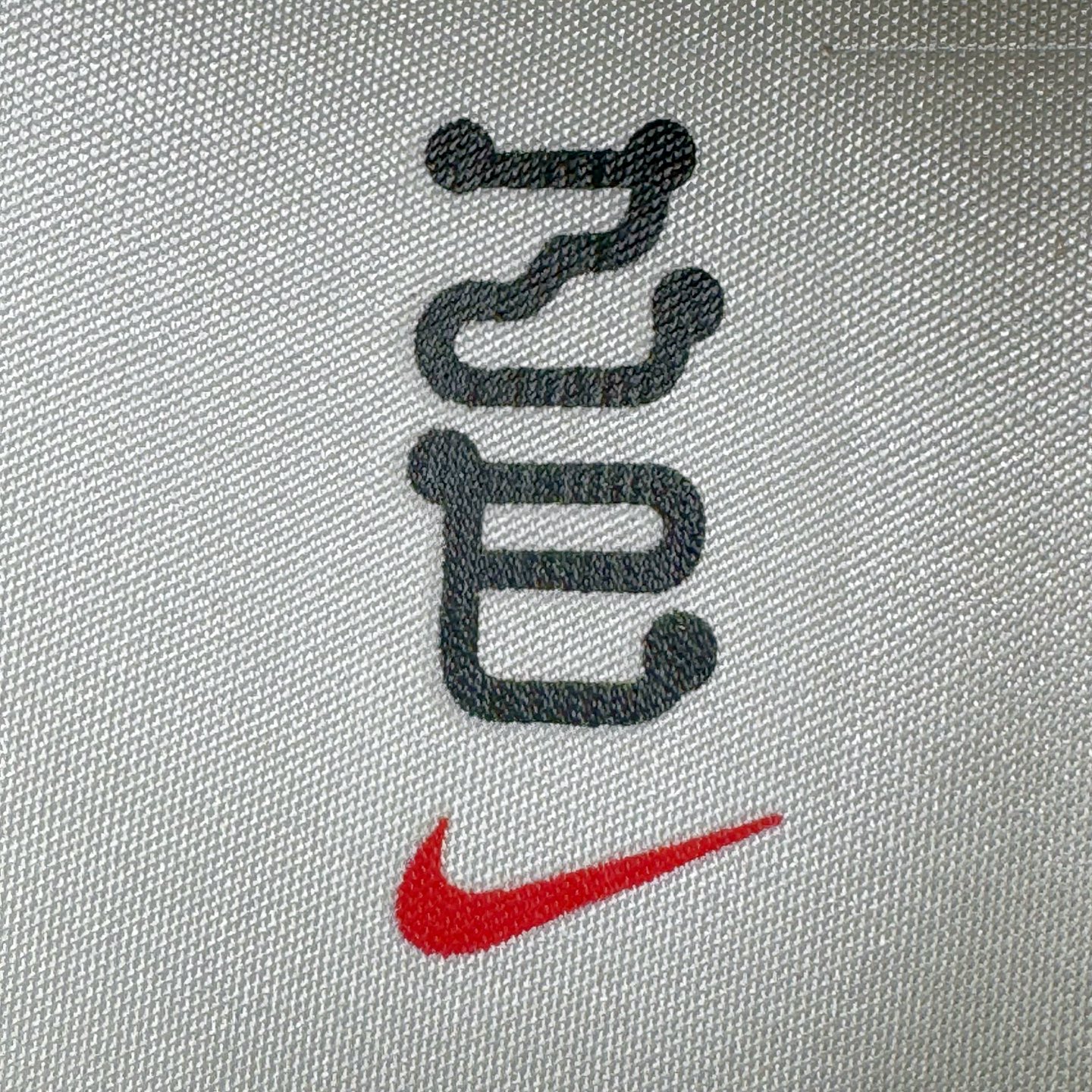 图片[14]-＃原盒版 NK Dunk Low 蛇年限定 米白绿 HV5980-231 全新支线性价比拉满 迎合行情定价 正确头层皮料 细节均购入原鞋校对开发 全套原纸板楦头加持 细节品控鞋型稳定 独家私模官方最新原厂磨具打造大底 鞋头坡度极致还原 原盒原配 玻璃冲刀 超高清洁度 全鞋零毛边皮料切割 正确中底布背胶中底布拉帮走线 尺码：36 36.5 37.5 38 38.5 39 40 40.5 41 42 42.5 43 44 44.5 45 46-选品中心