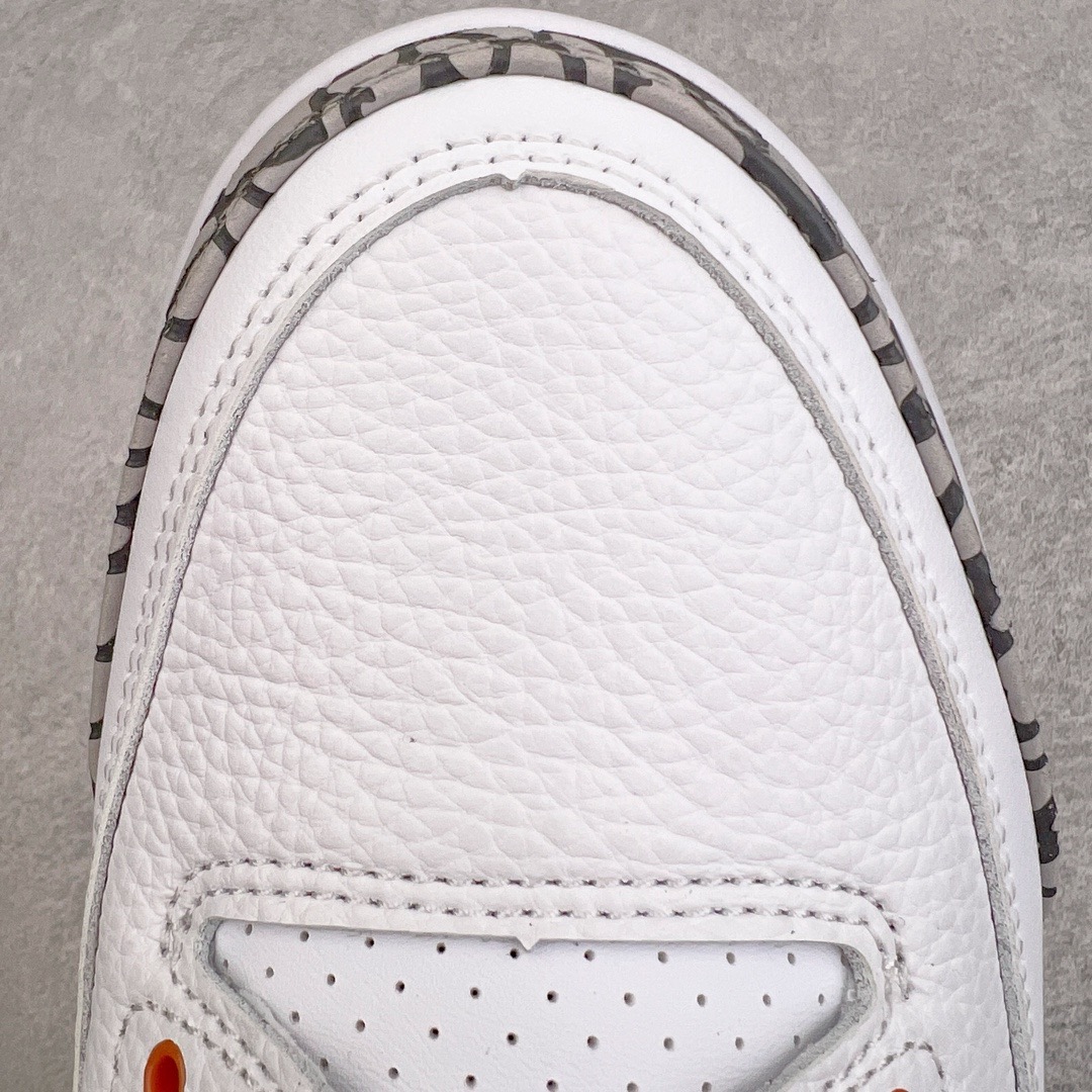 图片[12]-＃KZ神版 Air Jordan AJ3 Retro 奇才白蓝 CT8532-148 独家外贸特供尺码含45.5 48.5 国内外口碑最好最推荐的产品 市场中端王者 亲自操刀耗时半年巨作 全套原纸板楦头开发 原厂大底磨具加持立体防滑纹理 原装可视Air Sole气垫 原汁原味最完美的三代版型 唯一正确鞋头趴度弧度高度鞋身腰线 此版本只针对中端市场 皮料材质有所更替 其他数据细节工艺流程均保持一致 绝不口嗨 细节品控鞋型随意秒杀市面3XX 4XX 原厂TPU后跟饰片 正确内里反口里网布 皮料菱角分明不变形无多余毛边 正确手工大底描漆拉丝 市场唯一原厂鞋扣模具 原厂织唛标 原厂飞人电绣工艺 尾指中部跳三针 独家绑鞋带手法 印刷中底布 四线拉帮 米色美纹纸贴合固定 进口港宝加持 后跟自然饱满 全鞋荧光划线卡点 追求极致完美 每一双都是工艺品 多重QC质检 超越公司货的品控标准 实实在在的免检产品 尺码：40 40.5 41 42 42.5 43 44 44.5 45 45.5 46 47.5 48.5-选品中心