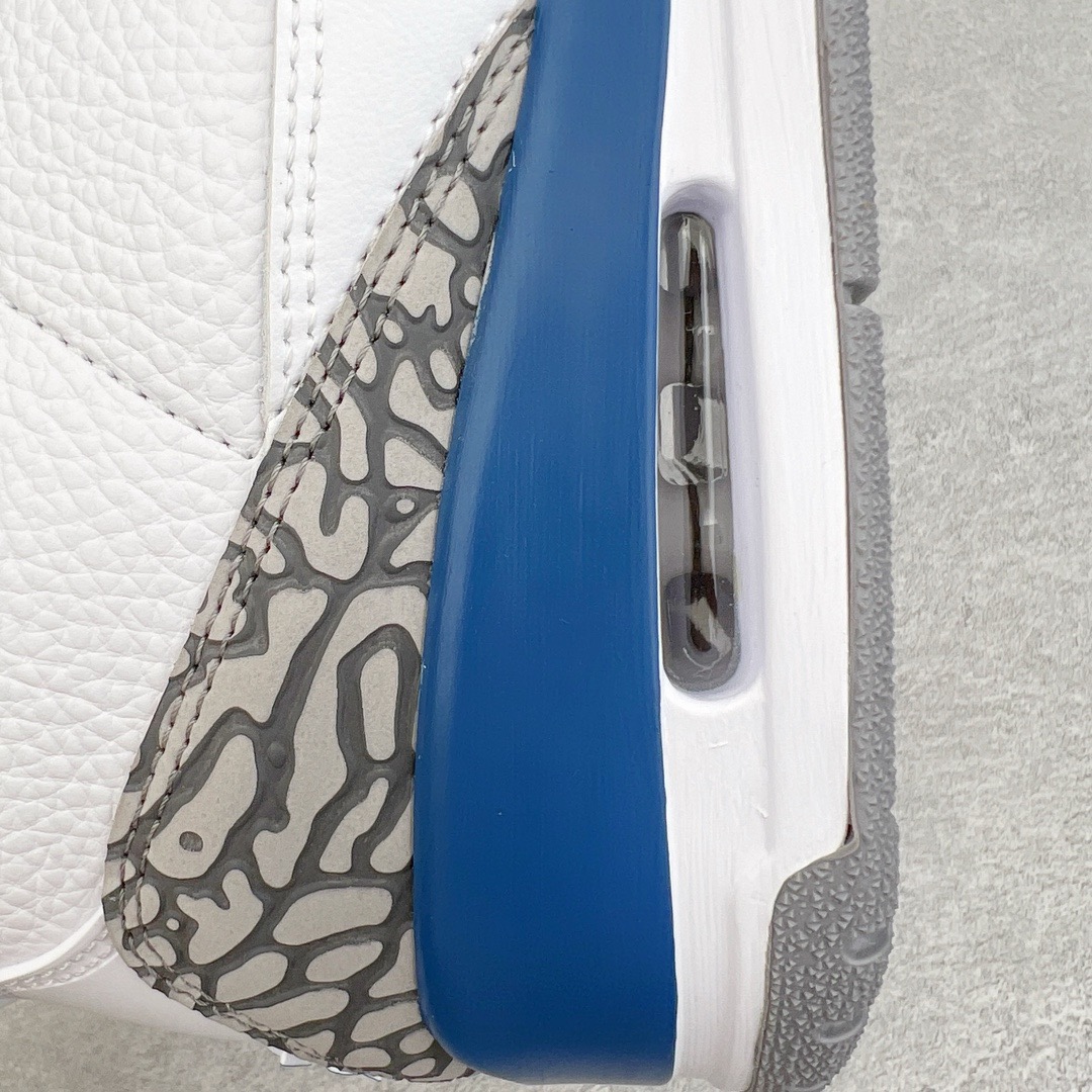 图片[16]-＃KZ神版 Air Jordan AJ3 Retro 奇才白蓝 CT8532-148 独家外贸特供尺码含45.5 48.5 国内外口碑最好最推荐的产品 市场中端王者 亲自操刀耗时半年巨作 全套原纸板楦头开发 原厂大底磨具加持立体防滑纹理 原装可视Air Sole气垫 原汁原味最完美的三代版型 唯一正确鞋头趴度弧度高度鞋身腰线 此版本只针对中端市场 皮料材质有所更替 其他数据细节工艺流程均保持一致 绝不口嗨 细节品控鞋型随意秒杀市面3XX 4XX 原厂TPU后跟饰片 正确内里反口里网布 皮料菱角分明不变形无多余毛边 正确手工大底描漆拉丝 市场唯一原厂鞋扣模具 原厂织唛标 原厂飞人电绣工艺 尾指中部跳三针 独家绑鞋带手法 印刷中底布 四线拉帮 米色美纹纸贴合固定 进口港宝加持 后跟自然饱满 全鞋荧光划线卡点 追求极致完美 每一双都是工艺品 多重QC质检 超越公司货的品控标准 实实在在的免检产品 尺码：40 40.5 41 42 42.5 43 44 44.5 45 45.5 46 47.5 48.5-选品中心