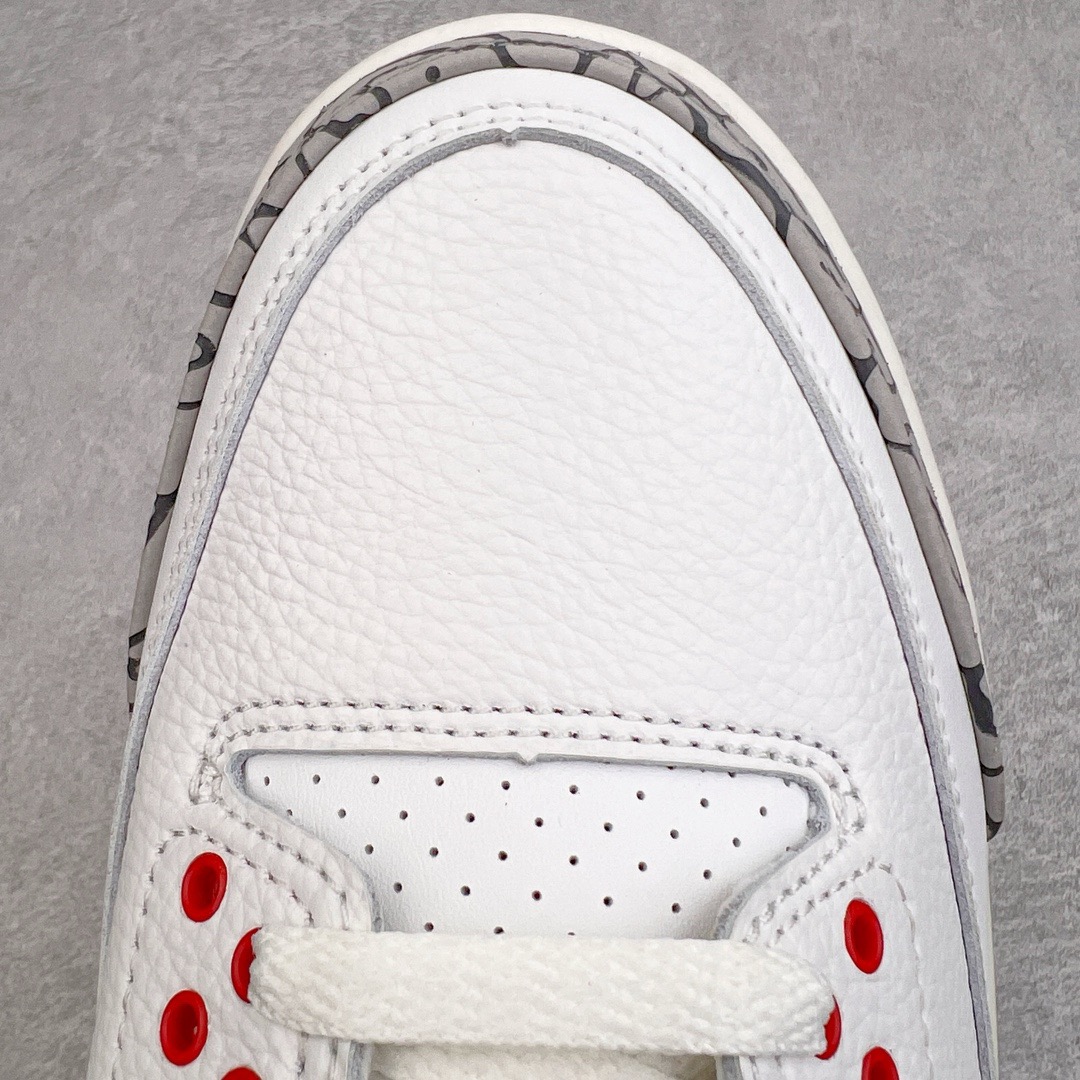 图片[11]-＃KZ神版 Air Jordan AJ3 Retro 做旧白水泥 DN3707-100 独家外贸特供尺码含45.5 48.5 国内外口碑最好最推荐的产品 市场中端王者 亲自操刀耗时半年巨作 全套原纸板楦头开发 原厂大底磨具加持立体防滑纹理 原装可视Air Sole气垫 原汁原味最完美的三代版型 唯一正确鞋头趴度弧度高度鞋身腰线 此版本只针对中端市场 皮料材质有所更替 其他数据细节工艺流程均保持一致 绝不口嗨 细节品控鞋型随意秒杀市面3XX 4XX 原厂TPU后跟饰片 正确内里反口里网布 皮料菱角分明不变形无多余毛边 正确手工大底描漆拉丝 市场唯一原厂鞋扣模具 原厂织唛标 原厂飞人电绣工艺 尾指中部跳三针 独家绑鞋带手法 印刷中底布 四线拉帮 米色美纹纸贴合固定 进口港宝加持 后跟自然饱满 全鞋荧光划线卡点 追求极致完美 每一双都是工艺品 多重QC质检 超越公司货的品控标准 实实在在的免检产品 尺码：40 40.5 41 42 42.5 43 44 44.5 45 45.5 46 47.5 48.5-选品中心