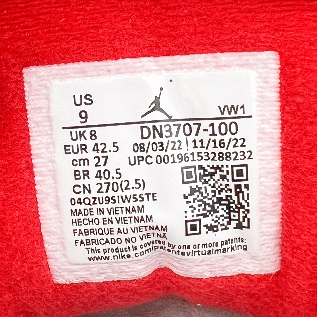 图片[16]-＃KZ神版 Air Jordan AJ3 Retro 做旧白水泥 DN3707-100 独家外贸特供尺码含45.5 48.5 国内外口碑最好最推荐的产品 市场中端王者 亲自操刀耗时半年巨作 全套原纸板楦头开发 原厂大底磨具加持立体防滑纹理 原装可视Air Sole气垫 原汁原味最完美的三代版型 唯一正确鞋头趴度弧度高度鞋身腰线 此版本只针对中端市场 皮料材质有所更替 其他数据细节工艺流程均保持一致 绝不口嗨 细节品控鞋型随意秒杀市面3XX 4XX 原厂TPU后跟饰片 正确内里反口里网布 皮料菱角分明不变形无多余毛边 正确手工大底描漆拉丝 市场唯一原厂鞋扣模具 原厂织唛标 原厂飞人电绣工艺 尾指中部跳三针 独家绑鞋带手法 印刷中底布 四线拉帮 米色美纹纸贴合固定 进口港宝加持 后跟自然饱满 全鞋荧光划线卡点 追求极致完美 每一双都是工艺品 多重QC质检 超越公司货的品控标准 实实在在的免检产品 尺码：40 40.5 41 42 42.5 43 44 44.5 45 45.5 46 47.5 48.5-选品中心