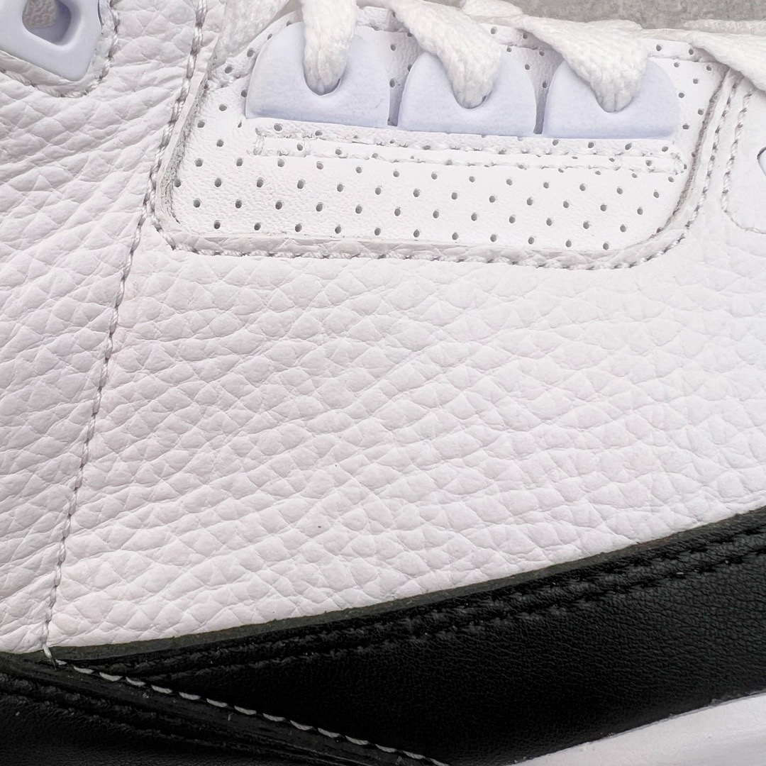 图片[14]-＃KZ神版 Fragment Design x Air Jordan AJ3 Retro 藤原浩闪电联名 DA3595-100 独家外贸特供尺码含45.5 48.5 国内外口碑最好最推荐的产品 市场中端王者 亲自操刀耗时半年巨作 全套原纸板楦头开发 原厂大底磨具加持立体防滑纹理 原装可视Air Sole气垫 原汁原味最完美的三代版型 唯一正确鞋头趴度弧度高度鞋身腰线 此版本只针对中端市场 皮料材质有所更替 其他数据细节工艺流程均保持一致 绝不口嗨 细节品控鞋型随意秒杀市面3XX 4XX 原厂TPU后跟饰片 正确内里反口里网布 皮料菱角分明不变形无多余毛边 正确手工大底描漆拉丝 市场唯一原厂鞋扣模具 原厂织唛标 原厂飞人电绣工艺 尾指中部跳三针 独家绑鞋带手法 印刷中底布 四线拉帮 米色美纹纸贴合固定 进口港宝加持 后跟自然饱满 全鞋荧光划线卡点 追求极致完美 每一双都是工艺品 多重QC质检 超越公司货的品控标准 实实在在的免检产品 尺码：40 40.5 41 42 42.5 43 44 44.5 45 45.5 46 47.5 48.5-选品中心