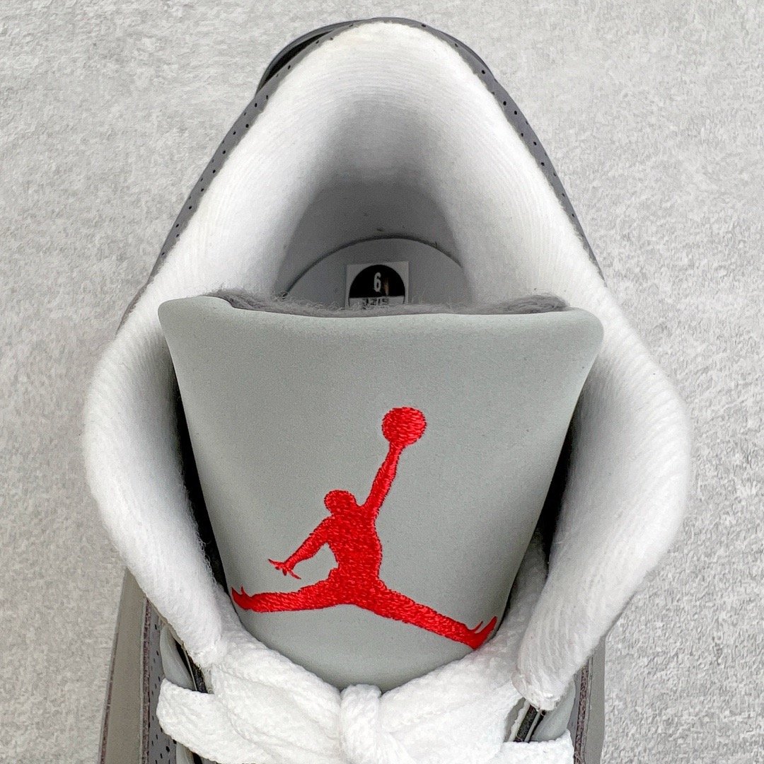 图片[16]-＃KZ神版 Air Jordan AJ3 Retro 酷灰 CT8532-012 独家外贸特供尺码含45.5 48.5 国内外口碑最好最推荐的产品 市场中端王者 亲自操刀耗时半年巨作 全套原纸板楦头开发 原厂大底磨具加持立体防滑纹理 原装可视Air Sole气垫 原汁原味最完美的三代版型 唯一正确鞋头趴度弧度高度鞋身腰线 此版本只针对中端市场 皮料材质有所更替 其他数据细节工艺流程均保持一致 绝不口嗨 细节品控鞋型随意秒杀市面3XX 4XX 原厂TPU后跟饰片 正确内里反口里网布 皮料菱角分明不变形无多余毛边 正确手工大底描漆拉丝 市场唯一原厂鞋扣模具 原厂织唛标 原厂飞人电绣工艺 尾指中部跳三针 独家绑鞋带手法 印刷中底布 四线拉帮 米色美纹纸贴合固定 进口港宝加持 后跟自然饱满 全鞋荧光划线卡点 追求极致完美 每一双都是工艺品 多重QC质检 超越公司货的品控标准 实实在在的免检产品 尺码：40 40.5 41 42 42.5 43 44 44.5 45 45.5 46 47.5 48.5-选品中心