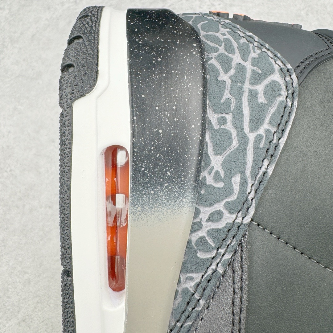 图片[12]-＃KZ神版 Air Jordan AJ3 Retro 恐惧 CT8532-080 独家外贸特供尺码含45.5 48.5 国内外口碑最好最推荐的产品 市场中端王者 亲自操刀耗时半年巨作 全套原纸板楦头开发 原厂大底磨具加持立体防滑纹理 原装可视Air Sole气垫 原汁原味最完美的三代版型 唯一正确鞋头趴度弧度高度鞋身腰线 此版本只针对中端市场 皮料材质有所更替 其他数据细节工艺流程均保持一致 绝不口嗨 细节品控鞋型随意秒杀市面3XX 4XX 原厂TPU后跟饰片 正确内里反口里网布 皮料菱角分明不变形无多余毛边 正确手工大底描漆拉丝 市场唯一原厂鞋扣模具 原厂织唛标 原厂飞人电绣工艺 尾指中部跳三针 独家绑鞋带手法 印刷中底布 四线拉帮 米色美纹纸贴合固定 进口港宝加持 后跟自然饱满 全鞋荧光划线卡点 追求极致完美 每一双都是工艺品 多重QC质检 超越公司货的品控标准 实实在在的免检产品 尺码：40 40.5 41 42 42.5 43 44 44.5 45 45.5 46 47.5 48.5-选品中心