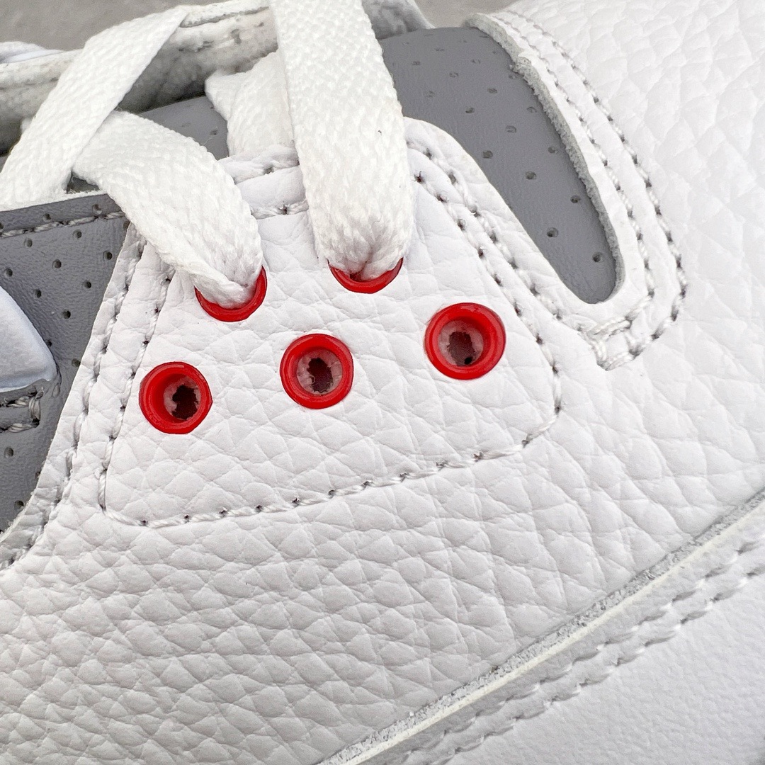 图片[15]-＃KZ神版 Air Jordan AJ3 Retro 白红 DN3707-160 独家外贸特供尺码含45.5 48.5 国内外口碑最好最推荐的产品 市场中端王者 亲自操刀耗时半年巨作 全套原纸板楦头开发 原厂大底磨具加持立体防滑纹理 原装可视Air Sole气垫 原汁原味最完美的三代版型 唯一正确鞋头趴度弧度高度鞋身腰线 此版本只针对中端市场 皮料材质有所更替 其他数据细节工艺流程均保持一致 绝不口嗨 细节品控鞋型随意秒杀市面3XX 4XX 原厂TPU后跟饰片 正确内里反口里网布 皮料菱角分明不变形无多余毛边 正确手工大底描漆拉丝 市场唯一原厂鞋扣模具 原厂织唛标 原厂飞人电绣工艺 尾指中部跳三针 独家绑鞋带手法 印刷中底布 四线拉帮 米色美纹纸贴合固定 进口港宝加持 后跟自然饱满 全鞋荧光划线卡点 追求极致完美 每一双都是工艺品 多重QC质检 超越公司货的品控标准 实实在在的免检产品 尺码：40 40.5 41 42 42.5 43 44 44.5 45 45.5 46 47.5 48.5-选品中心