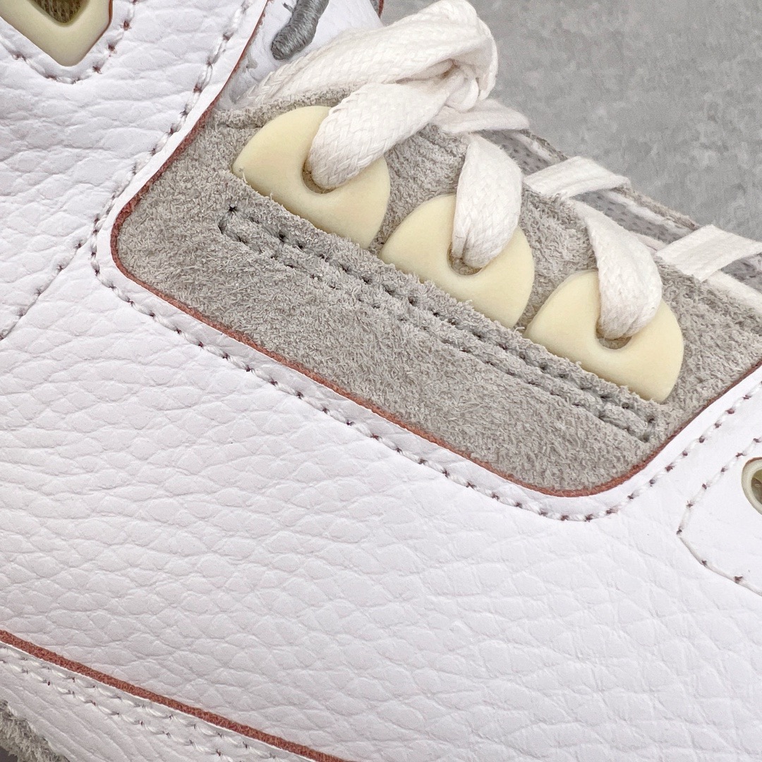 图片[15]-＃KZ神版 A Ma Maniére x Air Jordan AJ3 Retro AMM联名白紫灰 DH3434-110 独家外贸特供尺码含45.5 48.5 国内外口碑最好最推荐的产品 市场中端王者 亲自操刀耗时半年巨作 全套原纸板楦头开发 原厂大底磨具加持立体防滑纹理 原装可视Air Sole气垫 原汁原味最完美的三代版型 唯一正确鞋头趴度弧度高度鞋身腰线 此版本只针对中端市场 皮料材质有所更替 其他数据细节工艺流程均保持一致 绝不口嗨 细节品控鞋型随意秒杀市面3XX 4XX 原厂TPU后跟饰片 正确内里反口里网布 皮料菱角分明不变形无多余毛边 正确手工大底描漆拉丝 市场唯一原厂鞋扣模具 原厂织唛标 原厂飞人电绣工艺 尾指中部跳三针 独家绑鞋带手法 印刷中底布 四线拉帮 米色美纹纸贴合固定 进口港宝加持 后跟自然饱满 全鞋荧光划线卡点 追求极致完美 每一双都是工艺品 多重QC质检 超越公司货的品控标准 实实在在的免检产品 尺码：40 40.5 41 42 42.5 43 44 44.5 45 45.5 46 47.5 48.5-选品中心