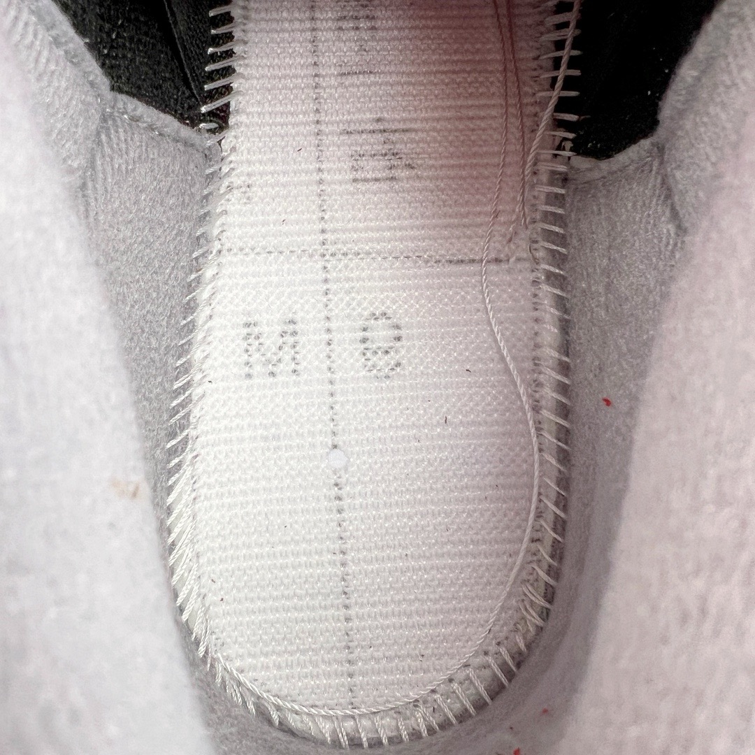 图片[18]-＃KZ神版 Air Jordan AJ3 Retro 黑水泥 854262-001 独家外贸特供尺码含45.5 48.5 国内外口碑最好最推荐的产品 市场中端王者 亲自操刀耗时半年巨作 全套原纸板楦头开发 原厂大底磨具加持立体防滑纹理 原装可视Air Sole气垫 原汁原味最完美的三代版型 唯一正确鞋头趴度弧度高度鞋身腰线 此版本只针对中端市场 皮料材质有所更替 其他数据细节工艺流程均保持一致 绝不口嗨 细节品控鞋型随意秒杀市面3XX 4XX 原厂TPU后跟饰片 正确内里反口里网布 皮料菱角分明不变形无多余毛边 正确手工大底描漆拉丝 市场唯一原厂鞋扣模具 原厂织唛标 原厂飞人电绣工艺 尾指中部跳三针 独家绑鞋带手法 印刷中底布 四线拉帮 米色美纹纸贴合固定 进口港宝加持 后跟自然饱满 全鞋荧光划线卡点 追求极致完美 每一双都是工艺品 多重QC质检 超越公司货的品控标准 实实在在的免检产品 尺码：40 40.5 41 42 42.5 43 44 44.5 45 45.5 46 47.5 48.5-选品中心