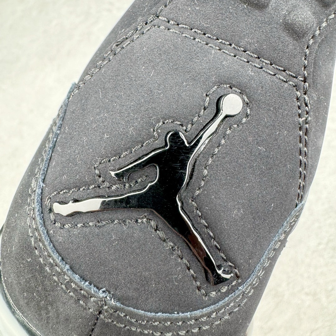 图片[15]-＃lw纯原 Air Jordan AJ4 \\\”black Cat\\\” 黑猫 CU1110-010 第一梯队最新批次 细节多次校对改良 接近完美 细节达到可过鉴定标准 耗时半年巨作 全套原纸板楦头开发 原厂特供皮料加持 确保原汁原味 完美呈现四代版型 一比一鞋头弧度高度鞋身弧度 数据细节工艺流程均保持原鞋一致 原厂TPU网格鞋带扣 正确内里网布 菱角分明不变形无多余毛边 柔软性质感一致于原鞋 原厂织唛标 原厂飞人电绣工艺 尾指中部跳三针 独家绑鞋带手法 印刷中底布 四线拉帮 米色美纹纸贴合固定 进口港宝加持 后跟自然饱满 全鞋荧光划线卡点 追求极致完美 每一双都是工艺品 多重QC质检 超越公司货的品控标准 实实在在的免检产品 尺码：40 40.5 41 42 42.5 43 44 44.5 45 46 47.5 48.5-选品中心