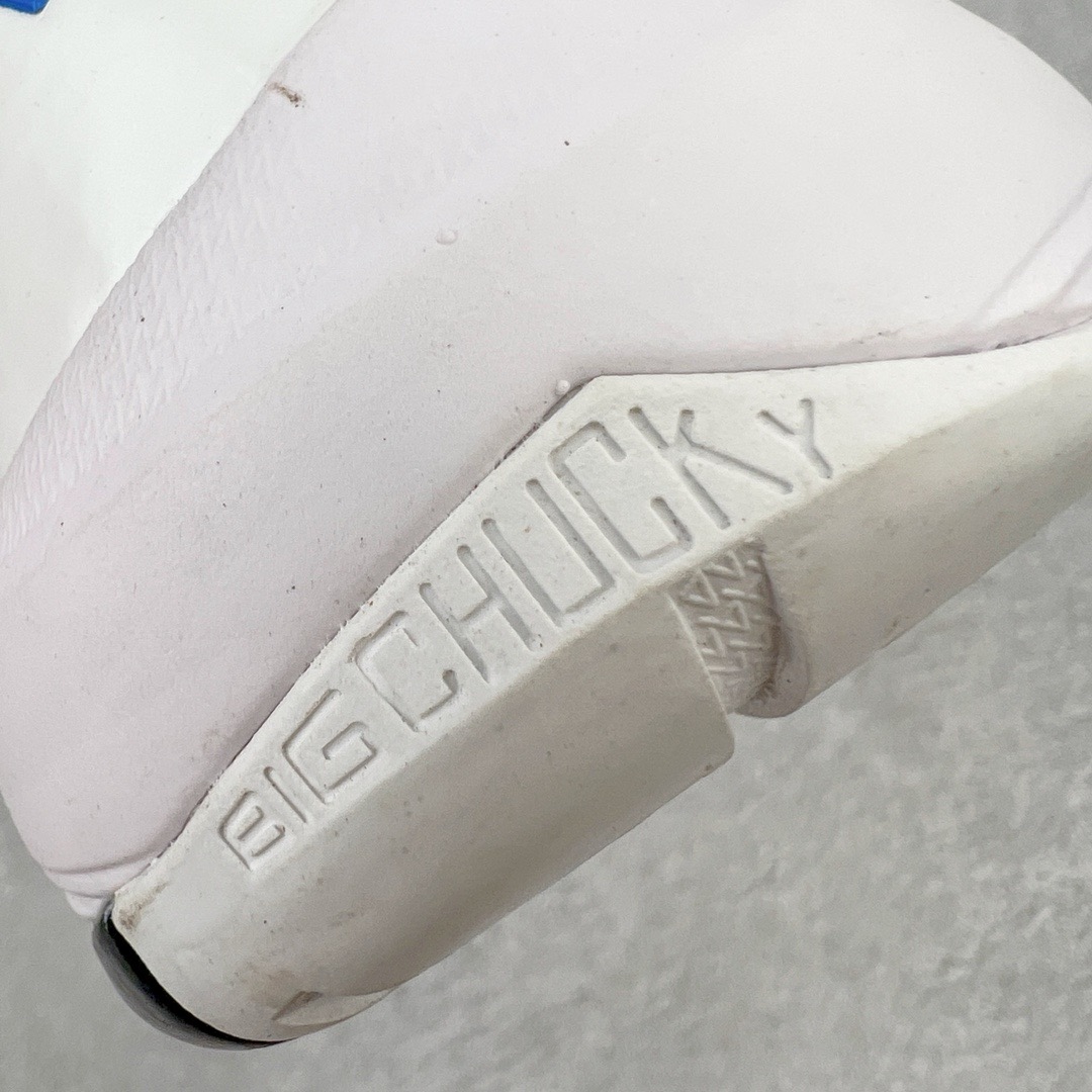 图片[12]-＃K版纯原 NK KD Ⅳ Think 16 杜兰特4代实战篮球鞋 总冠军白蓝 AQ5103-100 绝迹单品 实战神鞋 Sneaker鞋柜必备 为了应杜兰特追求鞋子轻质 包裹强的要求 将轻盈的Hyperfuse 鞋面与Adaptive Fit黏扣带系统完美结合 大大提升了鞋子的包裏性能 同时鞋帮的高度也达到了杜兰特球鞋的新低 极大程度的解放了脚踝 搭配前掌的Zoom气垫 突破响应非常迅速 外底使用了闪电状的纹路设计 暗合杜兰特的称号 鞋底不规则纹路设计 带来良好的抓地力 尺码：40 40.5 41 42 42.5 43 44 44.5 45 46\\r-选品中心