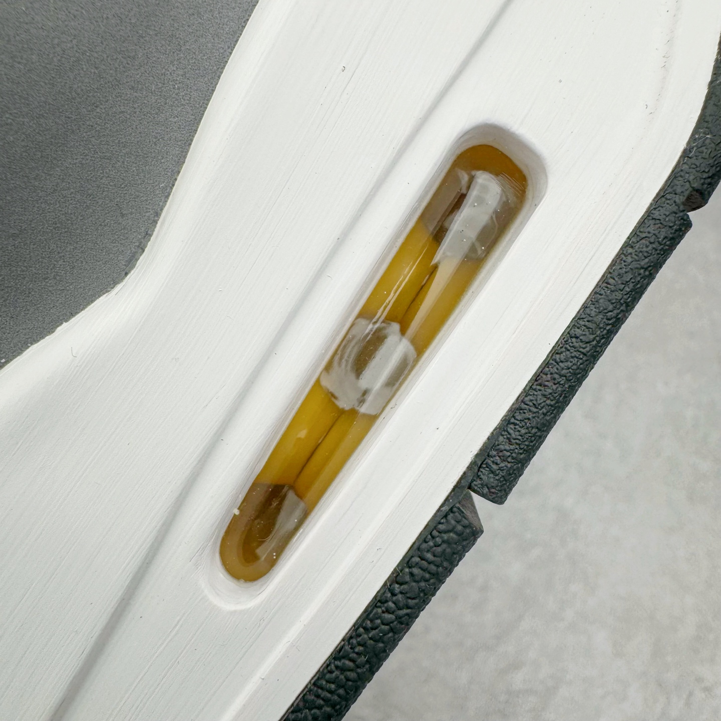 图片[17]-＃GX Air Jordan AJ4 Retro \\\”Cool Grey\\\” 老鼠灰 酷灰 308497-007 圈内最强四代 独家外贸特供尺码含 45.5 49.5 50.5 耗时半年巨作 全套原纸板楦头开发 原厂特供皮料加持 确保原汁原味 完美呈现四代版型 一比一鞋头弧度高度鞋身弧度 数据细节工艺流程均保持原鞋一致 原厂TPU网格鞋带扣 正确内里网布 菱角分明不变形无多余毛边 柔软性质感一致于原鞋 市场唯一原厂鞋扣模具 背面可见隐藏注塑口 原厂织唛标 原厂飞人电绣工艺 尾指中部跳三针 独家绑鞋带手法 印刷中底布 四线拉帮 米色美纹纸贴合固定 进口港宝加持 后跟自然饱满 全鞋荧光划线卡点 追求极致完美 每一双都是工艺品 多重QC质检 超越公司货的品控标准 实实在在的免检产品 尺码：40 40.5 41 42 42.5 43 44 44.5 45 45.5 46 47.5 48.5 49.5 50.5-选品中心