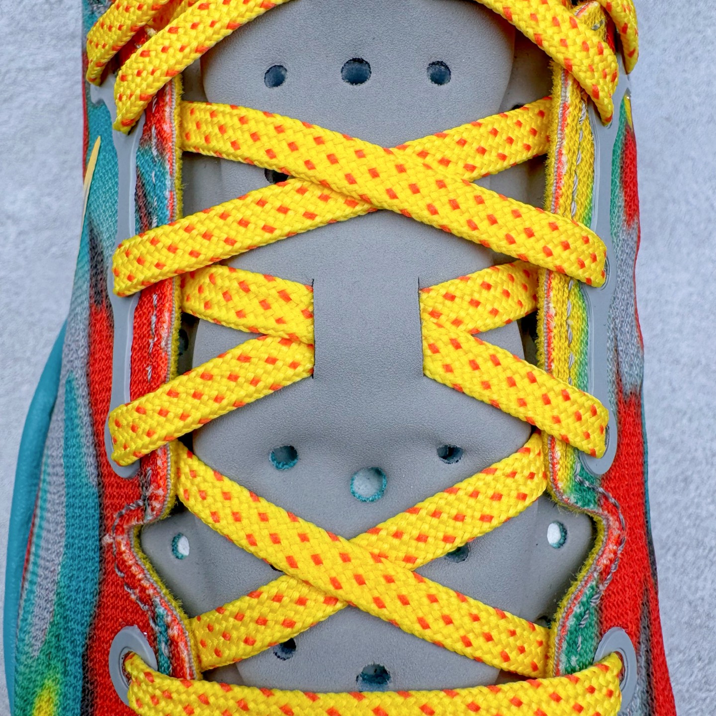 图片[17]-＃GX NK Zoom Kobe Ⅷ System 科比8代复刻实战运动低帮文化篮球鞋 大师之路 威尼斯海滩 FQ3548-001 完美复刻公司货 React科技鞋垫加持 实战配置直接拉满 原楦纸板开发 鞋身流线型、后跟塑形 区分土肥圆 原厂针织鞋面一针一线匹配原版 全身鞋材卡料色独家定制 唯一万针立体刺绣SWOOSH 真实底模最大50.5 实战利器 专供海外市场 独立原厂模具 首批不拼图大几率过验 亲测已过 支持各种高强度实战 无需担心 补货周期极长 脚宽建议买大半码 科比系列前掌偏窄 支持七天无理由退换 尺码： 40 40.5 41 42 42.5 43 44 44.5 45 46 47.5 48.5 49.5 50.5-选品中心