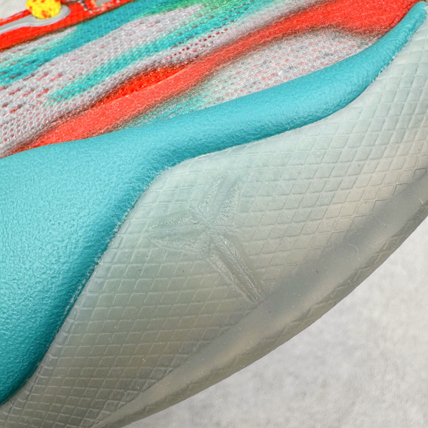 图片[21]-＃GX NK Zoom Kobe Ⅷ System 科比8代复刻实战运动低帮文化篮球鞋 大师之路 威尼斯海滩 FQ3548-001 完美复刻公司货 React科技鞋垫加持 实战配置直接拉满 原楦纸板开发 鞋身流线型、后跟塑形 区分土肥圆 原厂针织鞋面一针一线匹配原版 全身鞋材卡料色独家定制 唯一万针立体刺绣SWOOSH 真实底模最大50.5 实战利器 专供海外市场 独立原厂模具 首批不拼图大几率过验 亲测已过 支持各种高强度实战 无需担心 补货周期极长 脚宽建议买大半码 科比系列前掌偏窄 支持七天无理由退换 尺码： 40 40.5 41 42 42.5 43 44 44.5 45 46 47.5 48.5 49.5 50.5-选品中心