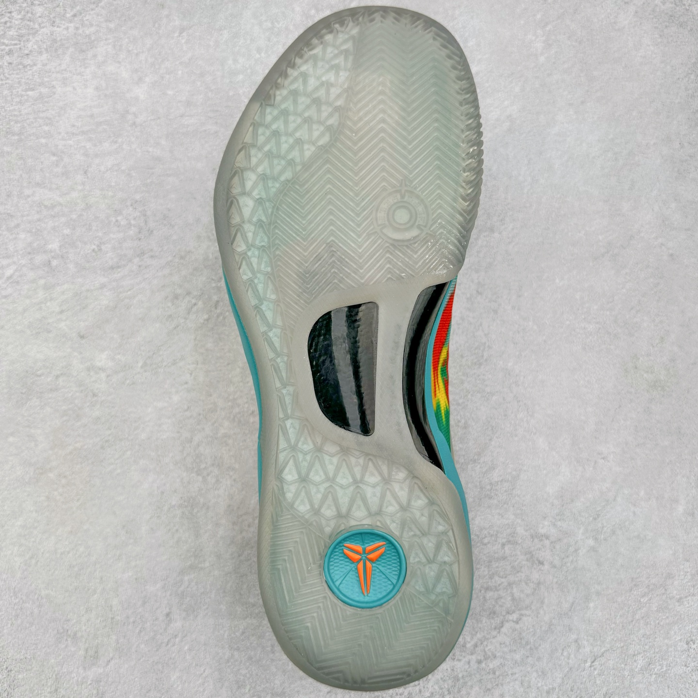 图片[9]-＃GX NK Zoom Kobe Ⅷ System 科比8代复刻实战运动低帮文化篮球鞋 大师之路 威尼斯海滩 FQ3548-001 完美复刻公司货 React科技鞋垫加持 实战配置直接拉满 原楦纸板开发 鞋身流线型、后跟塑形 区分土肥圆 原厂针织鞋面一针一线匹配原版 全身鞋材卡料色独家定制 唯一万针立体刺绣SWOOSH 真实底模最大50.5 实战利器 专供海外市场 独立原厂模具 首批不拼图大几率过验 亲测已过 支持各种高强度实战 无需担心 补货周期极长 脚宽建议买大半码 科比系列前掌偏窄 支持七天无理由退换 尺码： 40 40.5 41 42 42.5 43 44 44.5 45 46 47.5 48.5 49.5 50.5-选品中心