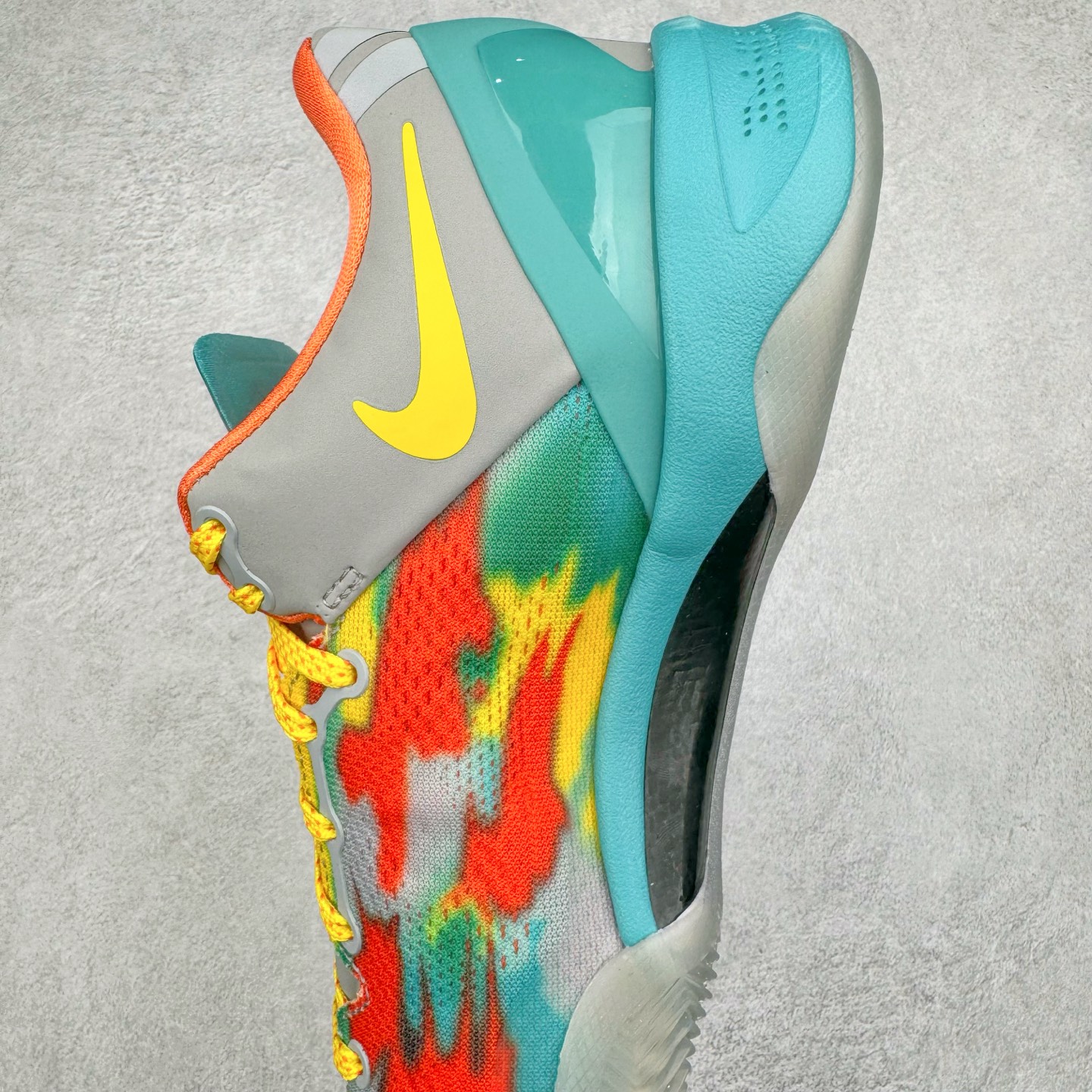 图片[7]-＃GX NK Zoom Kobe Ⅷ System 科比8代复刻实战运动低帮文化篮球鞋 大师之路 威尼斯海滩 FQ3548-001 完美复刻公司货 React科技鞋垫加持 实战配置直接拉满 原楦纸板开发 鞋身流线型、后跟塑形 区分土肥圆 原厂针织鞋面一针一线匹配原版 全身鞋材卡料色独家定制 唯一万针立体刺绣SWOOSH 真实底模最大50.5 实战利器 专供海外市场 独立原厂模具 首批不拼图大几率过验 亲测已过 支持各种高强度实战 无需担心 补货周期极长 脚宽建议买大半码 科比系列前掌偏窄 支持七天无理由退换 尺码： 40 40.5 41 42 42.5 43 44 44.5 45 46 47.5 48.5 49.5 50.5-选品中心