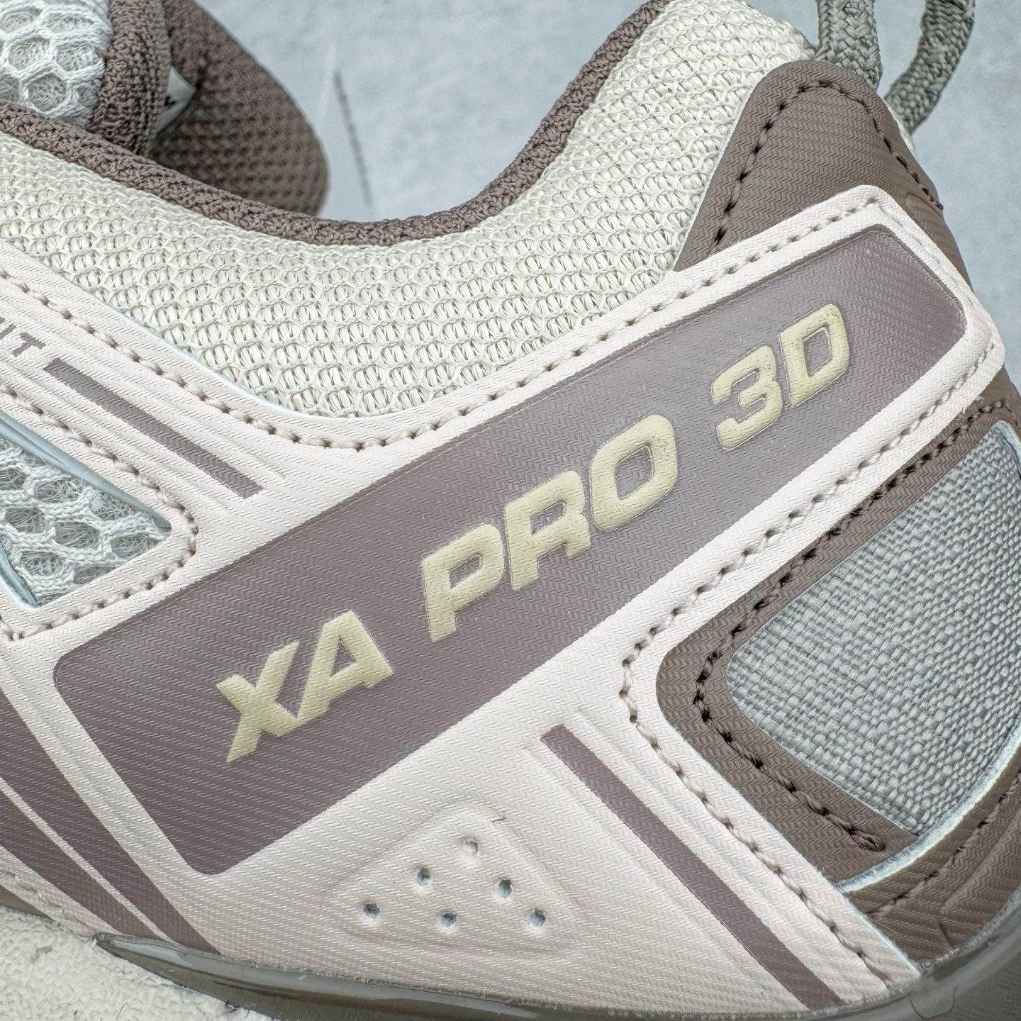 图片[12]-＃PK4.0 SALOMON XA Pro 3D ADV 萨洛蒙潮流越野机能户外功能鞋 基于市场现有版本全新升级调整改良 现阶段市场最强产物 全新主色陆续出货 大底描漆工整零瑕疵 鞋头定型弧度完 纯原外贸平台特供订单 耗时半年巨作 全套原纸板楦头开发 原厂特供网布配套加持 确保原汁原味 完美呈现版型 原档数据独家私模五层组合大底 原装Ortholite轻量化鞋垫 中底布带钢印编号 原厂TPU锁扣 进口港宝加持 后跟自然饱满 还原公司包裹性 鞋面采用SENSIFT贴合技术 全方位贴合包裹脚型 鞋跟部鞋底牵引设计 提供强大的抓地性能 更适应野外崎岖不平的道路 其3D ADVANCED CHASSIS底盘 材料轻量大化 钉齿设计更具稳定性 防护性 鞋底易磨损区运用CONTAGRIP高耐磨材料 应对城市硬质路面长距离跑考验 尺码：36 36.5 37.5 38 38.5 39 40 40.5 41 42 42.5 43 44 44.5 45-选品中心