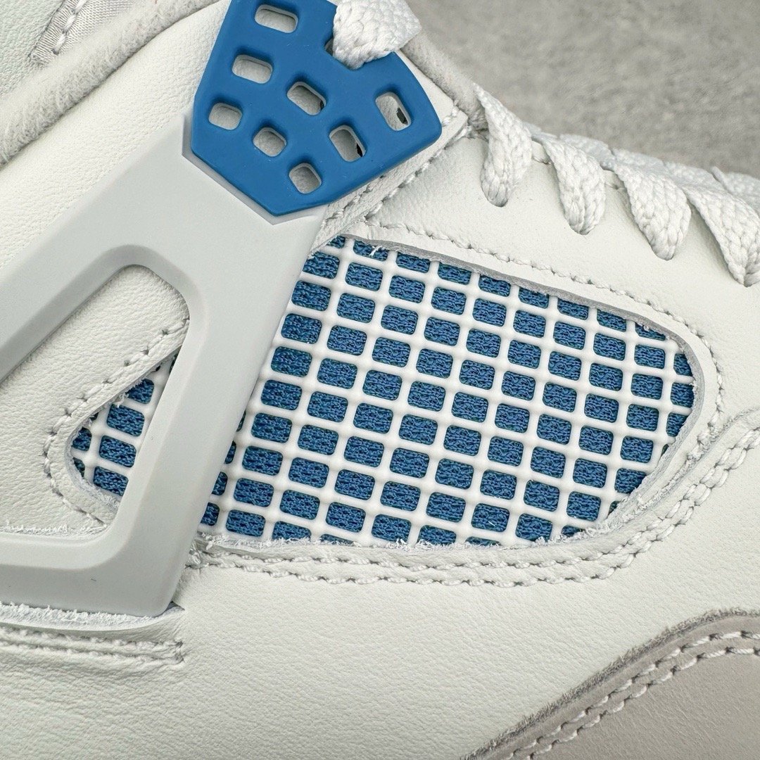 图片[10]-＃GX Air Jordan AJ4 Retro \\\”Military Blue\\\” 白蓝2024 FV5029-141 圈内最强四代 独家外贸特供尺码含 45.5 49.5 50.5 耗时半年巨作 全套原纸板楦头开发 原厂特供皮料加持 确保原汁原味 完美呈现四代版型 一比一鞋头弧度高度鞋身弧度 数据细节工艺流程均保持原鞋一致 原厂TPU网格鞋带扣 正确内里网布 菱角分明不变形无多余毛边 柔软性质感一致于原鞋 市场唯一原厂鞋扣模具 背面可见隐藏注塑口 原厂织唛标 原厂飞人电绣工艺 尾指中部跳三针 独家绑鞋带手法 印刷中底布 四线拉帮 米色美纹纸贴合固定 进口港宝加持 后跟自然饱满 全鞋荧光划线卡点 追求极致完美 每一双都是工艺品 多重QC质检 超越公司货的品控标准 实实在在的免检产品 尺码：40 40.5 41 42 42.5 43 44 44.5 45 45.5 46 47.5 48.5 49.5 50.5-选品中心