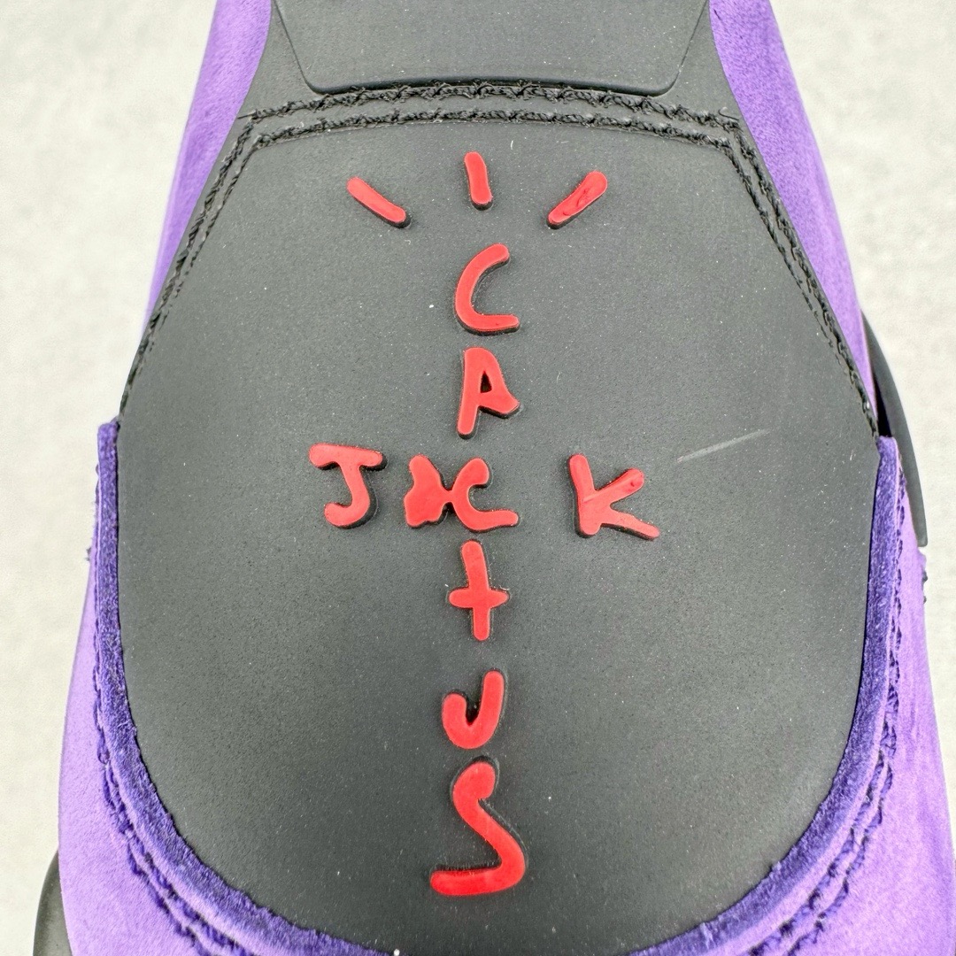 图片[18]-＃GX Travis Scott x Air Jordan AJ4 TS联名亲友限定黑紫 AJ4-766296 圈内最强四代 独家外贸特供尺码含 45.5 49.5 50.5 耗时半年巨作 全套原纸板楦头开发 原厂特供皮料加持 确保原汁原味 完美呈现四代版型 一比一鞋头弧度高度鞋身弧度 数据细节工艺流程均保持原鞋一致 原厂TPU网格鞋带扣 正确内里网布 菱角分明不变形无多余毛边 柔软性质感一致于原鞋 市场唯一原厂鞋扣模具 背面可见隐藏注塑口 原厂织唛标 原厂飞人电绣工艺 尾指中部跳三针 独家绑鞋带手法 印刷中底布 四线拉帮 米色美纹纸贴合固定 进口港宝加持 后跟自然饱满 全鞋荧光划线卡点 追求极致完美 每一双都是工艺品 多重QC质检 超越公司货的品控标准 实实在在的免检产品 尺码：40 40.5 41 42 42.5 43 44 44.5 45 45.5 46 47.5 48.5 49.5 50.5-选品中心