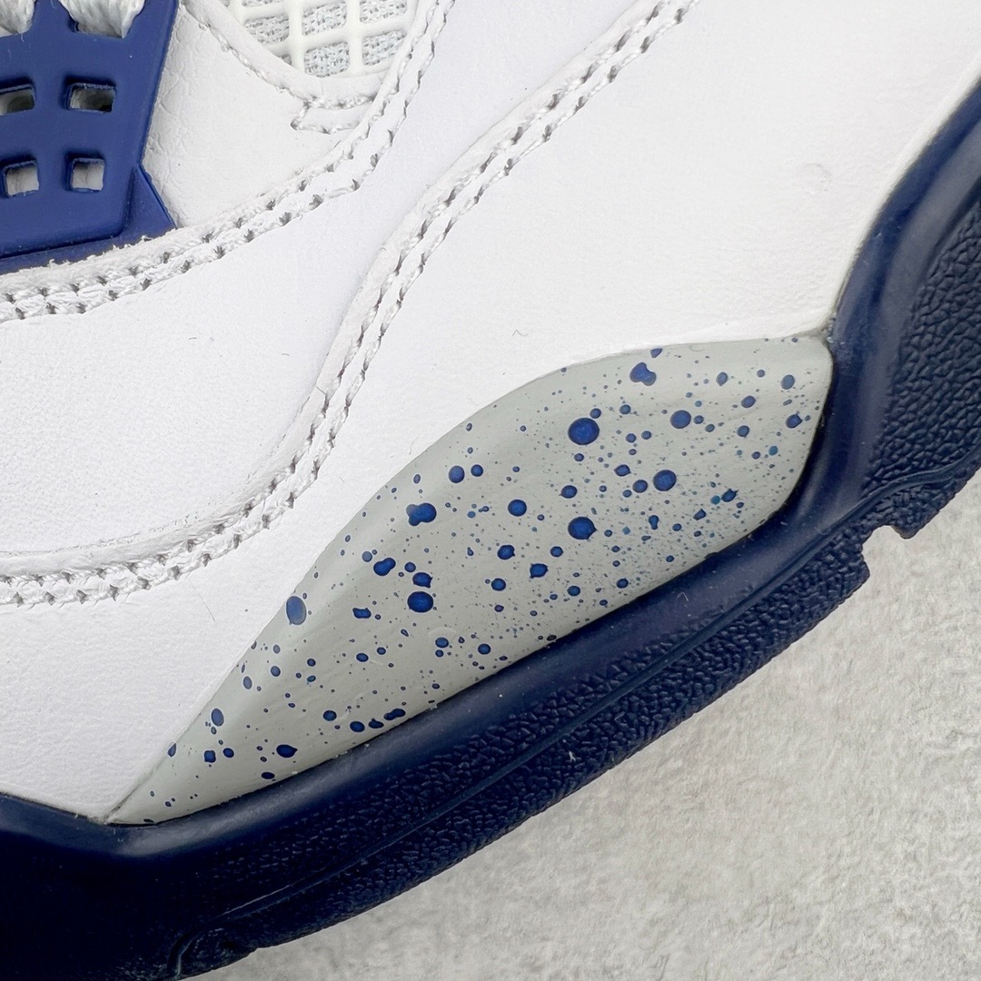 图片[13]-＃GX Air Jordan AJ4 Retro 午夜蓝 DH6927-140 圈内最强四代 独家外贸特供尺码含 45.5 49.5 50.5 耗时半年巨作 全套原纸板楦头开发 原厂特供皮料加持 确保原汁原味 完美呈现四代版型 一比一鞋头弧度高度鞋身弧度 数据细节工艺流程均保持原鞋一致 原厂TPU网格鞋带扣 正确内里网布 菱角分明不变形无多余毛边 柔软性质感一致于原鞋 市场唯一原厂鞋扣模具 背面可见隐藏注塑口 原厂织唛标 原厂飞人电绣工艺 尾指中部跳三针 独家绑鞋带手法 印刷中底布 四线拉帮 米色美纹纸贴合固定 进口港宝加持 后跟自然饱满 全鞋荧光划线卡点 追求极致完美 每一双都是工艺品 多重QC质检 超越公司货的品控标准 实实在在的免检产品 尺码：40 40.5 41 42 42.5 43 44 44.5 45 45.5 46 47.5 48.5 49.5 50.5-选品中心