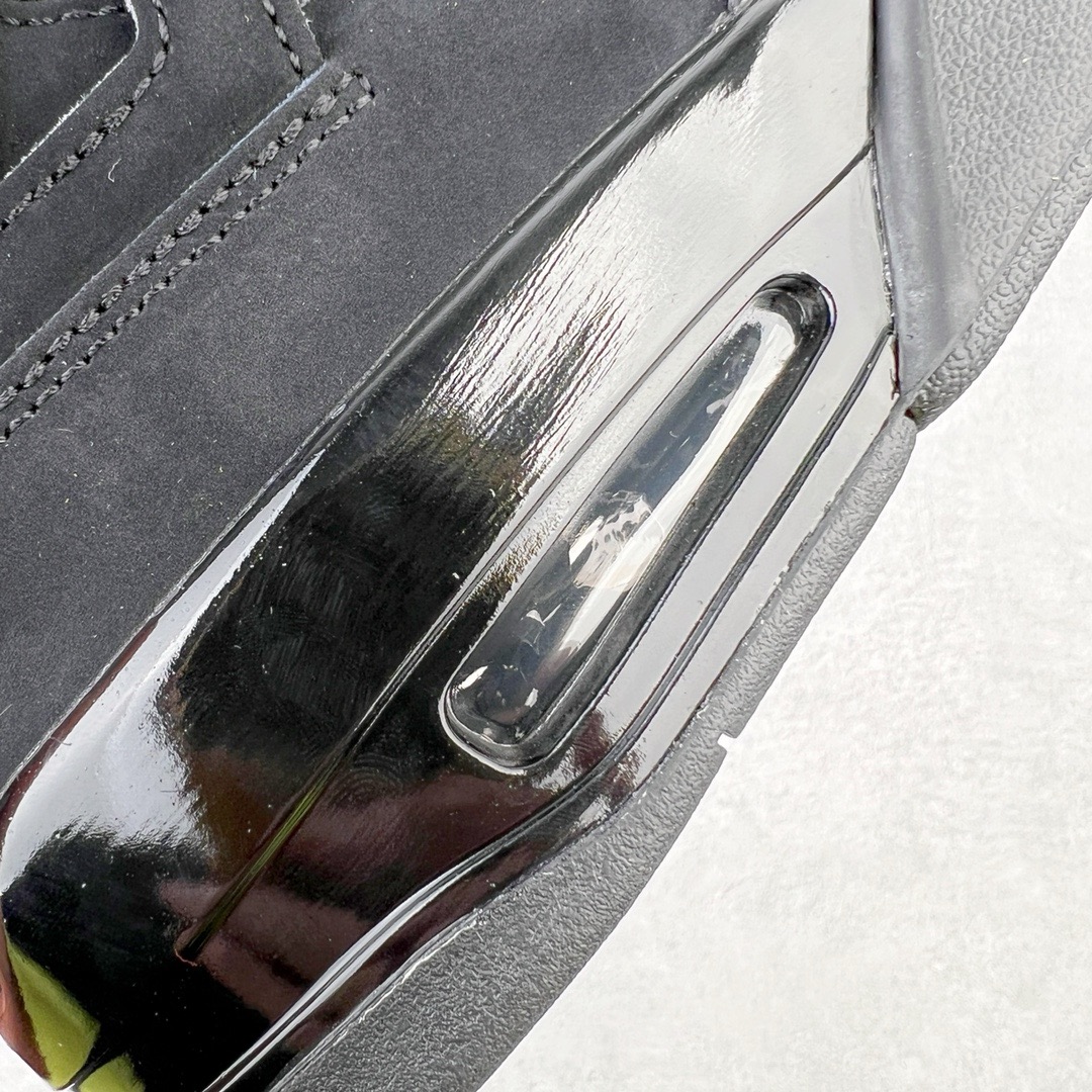 图片[12]-＃GX Air Jordan AJ4 Retro 黑猫 CU1110-010 圈内最强四代 独家外贸特供尺码含 45.5 49.5 50.5 耗时半年巨作 全套原纸板楦头开发 原厂特供皮料加持 确保原汁原味 完美呈现四代版型 一比一鞋头弧度高度鞋身弧度 数据细节工艺流程均保持原鞋一致 原厂TPU网格鞋带扣 正确内里网布 菱角分明不变形无多余毛边 柔软性质感一致于原鞋 市场唯一原厂鞋扣模具 背面可见隐藏注塑口 原厂织唛标 原厂飞人电绣工艺 尾指中部跳三针 独家绑鞋带手法 印刷中底布 四线拉帮 米色美纹纸贴合固定 进口港宝加持 后跟自然饱满 全鞋荧光划线卡点 追求极致完美 每一双都是工艺品 多重QC质检 超越公司货的品控标准 实实在在的免检产品 尺码：40 40.5 41 42 42.5 43 44 44.5 45 45.5 46 47.5 48.5 49.5 50.5-选品中心