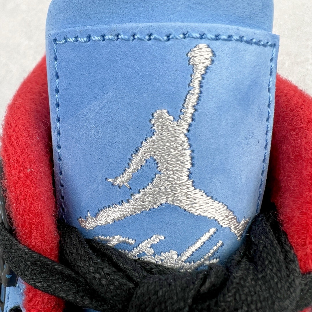 图片[11]-＃GX Travis Scott x Air Jordan AJ4 TS联名冰蓝 308497-406 圈内最强四代 独家外贸特供尺码含 45.5 49.5 50.5 耗时半年巨作 全套原纸板楦头开发 原厂特供皮料加持 确保原汁原味 完美呈现四代版型 一比一鞋头弧度高度鞋身弧度 数据细节工艺流程均保持原鞋一致 原厂TPU网格鞋带扣 正确内里网布 菱角分明不变形无多余毛边 柔软性质感一致于原鞋 市场唯一原厂鞋扣模具 背面可见隐藏注塑口 原厂织唛标 原厂飞人电绣工艺 尾指中部跳三针 独家绑鞋带手法 印刷中底布 四线拉帮 米色美纹纸贴合固定 进口港宝加持 后跟自然饱满 全鞋荧光划线卡点 追求极致完美 每一双都是工艺品 多重QC质检 超越公司货的品控标准 实实在在的免检产品 尺码：40 40.5 41 42 42.5 43 44 44.5 45 45.5 46 47.5 48.5 49.5 50.5-选品中心