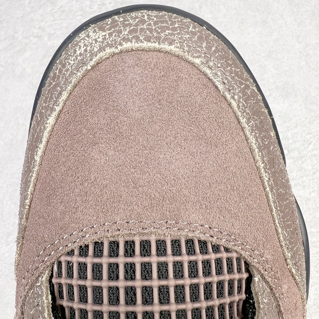 图片[13]-＃GX Air Jordan AJ4 Retro 黑棕摩卡 DB0732-200 圈内最强四代 独家外贸特供尺码含 45.5 49.5 50.5 耗时半年巨作 全套原纸板楦头开发 原厂特供皮料加持 确保原汁原味 完美呈现四代版型 一比一鞋头弧度高度鞋身弧度 数据细节工艺流程均保持原鞋一致 原厂TPU网格鞋带扣 正确内里网布 菱角分明不变形无多余毛边 柔软性质感一致于原鞋 市场唯一原厂鞋扣模具 背面可见隐藏注塑口 原厂织唛标 原厂飞人电绣工艺 尾指中部跳三针 独家绑鞋带手法 印刷中底布 四线拉帮 米色美纹纸贴合固定 进口港宝加持 后跟自然饱满 全鞋荧光划线卡点 追求极致完美 每一双都是工艺品 多重QC质检 超越公司货的品控标准 实实在在的免检产品 尺码：40 40.5 41 42 42.5 43 44 44.5 45 45.5 46 47.5 48.5 49.5 50.5-选品中心