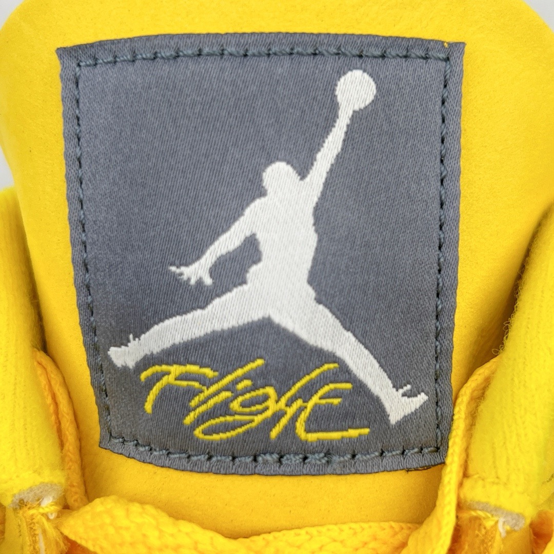 图片[13]-＃GX Air Jordan AJ4 Retro 黑黄电母 货号：CT8527-700 圈内最强四代 独家外贸特供尺码含 45.5 49.5 50.5 耗时半年巨作 全套原纸板楦头开发 原厂特供皮料加持 确保原汁原味 完美呈现四代版型 一比一鞋头弧度高度鞋身弧度 数据细节工艺流程均保持原鞋一致 原厂TPU网格鞋带扣 正确内里网布 菱角分明不变形无多余毛边 柔软性质感一致于原鞋 市场唯一原厂鞋扣模具 背面可见隐藏注塑口 原厂织唛标 原厂飞人电绣工艺 尾指中部跳三针 独家绑鞋带手法 印刷中底布 四线拉帮 米色美纹纸贴合固定 进口港宝加持 后跟自然饱满 全鞋荧光划线卡点 追求极致完美 每一双都是工艺品 多重QC质检 超越公司货的品控标准 实实在在的免检产品 尺码：40 40.5 41 42 42.5 43 44 44.5 45 45.5 46 47.5 48.5 49.5 50.5-选品中心