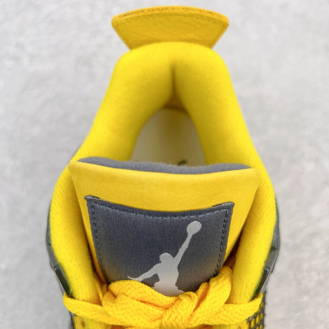 图片[11]-＃GX Air Jordan AJ4 Retro 黑黄电母 货号：CT8527-700 圈内最强四代 独家外贸特供尺码含 45.5 49.5 50.5 耗时半年巨作 全套原纸板楦头开发 原厂特供皮料加持 确保原汁原味 完美呈现四代版型 一比一鞋头弧度高度鞋身弧度 数据细节工艺流程均保持原鞋一致 原厂TPU网格鞋带扣 正确内里网布 菱角分明不变形无多余毛边 柔软性质感一致于原鞋 市场唯一原厂鞋扣模具 背面可见隐藏注塑口 原厂织唛标 原厂飞人电绣工艺 尾指中部跳三针 独家绑鞋带手法 印刷中底布 四线拉帮 米色美纹纸贴合固定 进口港宝加持 后跟自然饱满 全鞋荧光划线卡点 追求极致完美 每一双都是工艺品 多重QC质检 超越公司货的品控标准 实实在在的免检产品 尺码：40 40.5 41 42 42.5 43 44 44.5 45 45.5 46 47.5 48.5 49.5 50.5-选品中心