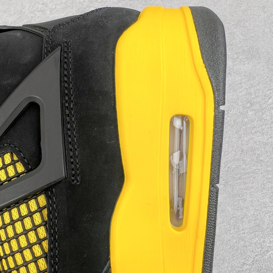 图片[14]-＃GX Air Jordan AJ4 Retro 黑黄雷公 DH6927-017 圈内最强四代 独家外贸特供尺码含 45.5 49.5 50.5 耗时半年巨作 全套原纸板楦头开发 原厂特供皮料加持 确保原汁原味 完美呈现四代版型 一比一鞋头弧度高度鞋身弧度 数据细节工艺流程均保持原鞋一致 原厂TPU网格鞋带扣 正确内里网布 菱角分明不变形无多余毛边 柔软性质感一致于原鞋 市场唯一原厂鞋扣模具 背面可见隐藏注塑口 原厂织唛标 原厂飞人电绣工艺 尾指中部跳三针 独家绑鞋带手法 印刷中底布 四线拉帮 米色美纹纸贴合固定 进口港宝加持 后跟自然饱满 全鞋荧光划线卡点 追求极致完美 每一双都是工艺品 多重QC质检 超越公司货的品控标准 实实在在的免检产品 尺码：40 40.5 41 42 42.5 43 44 44.5 45 45.5 46 47.5 48.5 49.5 50.5-选品中心