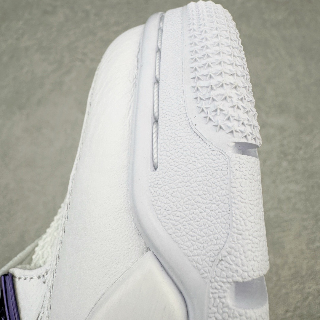 图片[16]-＃GX Air Jordan AJ4 Retro 白紫 CT8527-115 圈内最强四代 独家外贸特供尺码含 45.5 49.5 50.5 耗时半年巨作 全套原纸板楦头开发 原厂特供皮料加持 确保原汁原味 完美呈现四代版型 一比一鞋头弧度高度鞋身弧度 数据细节工艺流程均保持原鞋一致 原厂TPU网格鞋带扣 正确内里网布 菱角分明不变形无多余毛边 柔软性质感一致于原鞋 市场唯一原厂鞋扣模具 背面可见隐藏注塑口 原厂织唛标 原厂飞人电绣工艺 尾指中部跳三针 独家绑鞋带手法 印刷中底布 四线拉帮 米色美纹纸贴合固定 进口港宝加持 后跟自然饱满 全鞋荧光划线卡点 追求极致完美 每一双都是工艺品 多重QC质检 超越公司货的品控标准 实实在在的免检产品 尺码：40 40.5 41 42 42.5 43 44 44.5 45 45.5 46 47.5 48.5 49.5 50.5-选品中心