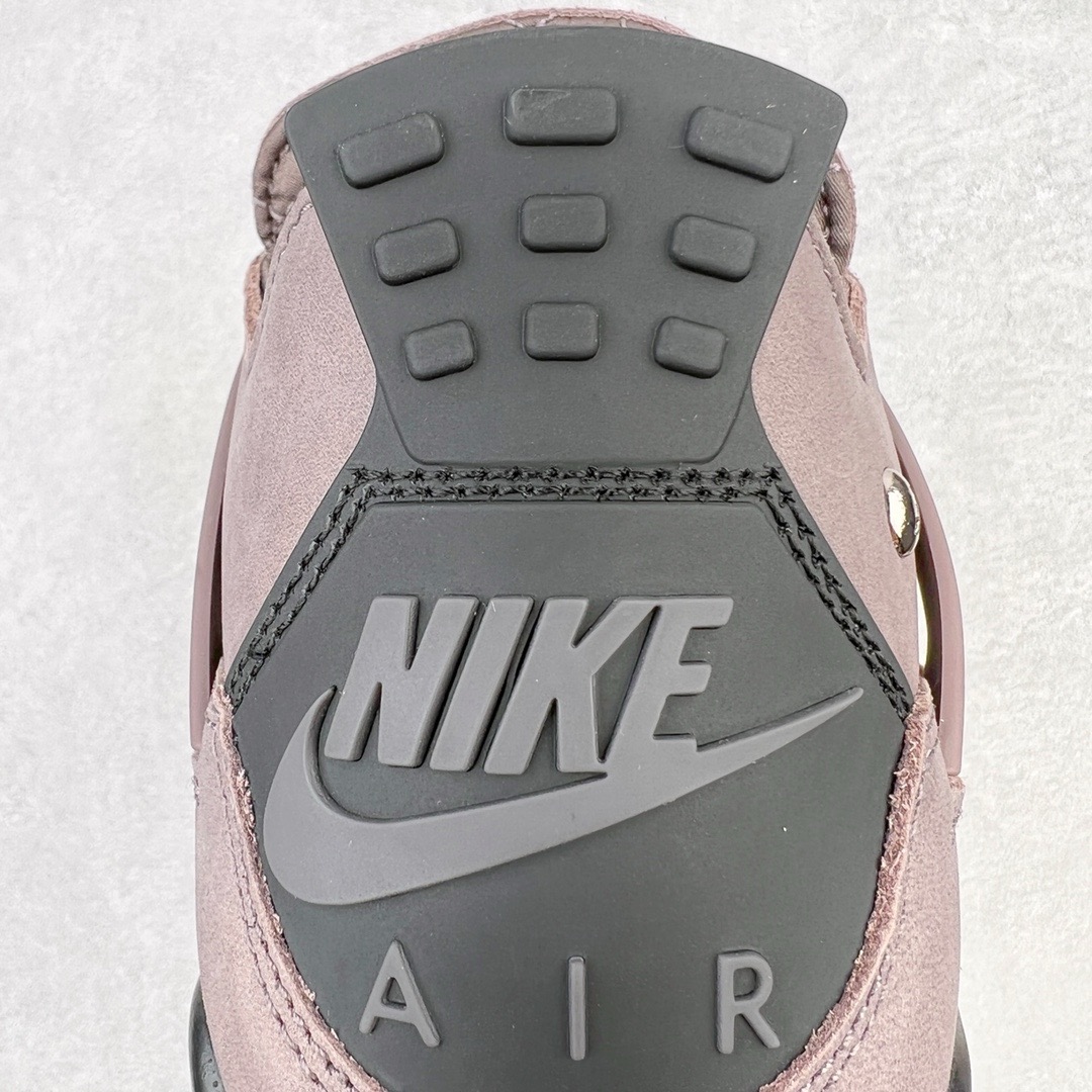 图片[12]-＃GX A Ma Maniére x Air Jordan AJ4 Retro SP\\\”Violet Ore\\\” AMM联名酒红DV6773-220 圈内最强四代 耗时半年巨作 全套原纸板楦头开发 原厂特供皮料加持 确保原汁原味 完美呈现四代版型 一比一鞋头弧度高度鞋身弧度 数据细节工艺流程均保持原鞋一致 原厂TPU网格鞋带扣 正确内里网布 菱角分明不变形无多余毛边 柔软性质感一致于原鞋 市场唯一原厂鞋扣模具 背面可见隐藏注塑口 原厂织唛标 原厂飞人电绣工艺 尾指中部跳三针 独家绑鞋带手法 印刷中底布 四线拉帮 米色美纹纸贴合固定 进口港宝加持 后跟自然饱满 全鞋荧光划线卡点 追求极致完美 每一双都是工艺品 多重QC质检 超越公司货的品控标准 实实在在的免检产品 尺码：40 40.5 41 42 42.5 43 44 44.5 45 46 47.5-选品中心