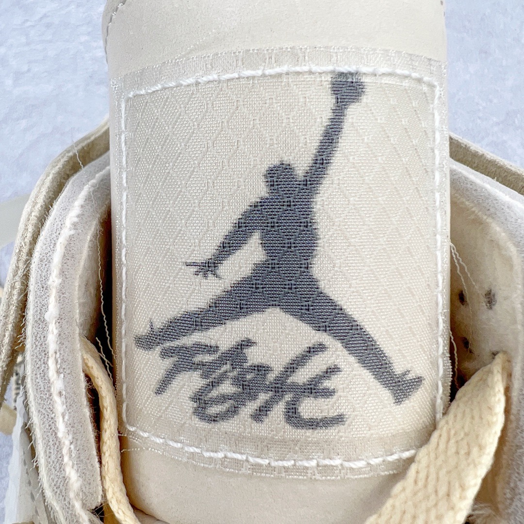 图片[15]-＃GX Off-White™ x Air Jordan AJ4 Retro\\\”Cream/Sail\\\” OW联名白帆 CV9388-100 圈内最强四代 独家外贸特供尺码含 45.5 49.5 50.5 耗时半年巨作 全套原纸板楦头开发 原厂特供皮料加持 确保原汁原味 完美呈现四代版型 一比一鞋头弧度高度鞋身弧度 数据细节工艺流程均保持原鞋一致 原厂TPU网格鞋带扣 正确内里网布 菱角分明不变形无多余毛边 柔软性质感一致于原鞋 市场唯一原厂鞋扣模具 背面可见隐藏注塑口 原厂织唛标 原厂飞人电绣工艺 尾指中部跳三针 独家绑鞋带手法 印刷中底布 四线拉帮 米色美纹纸贴合固定 进口港宝加持 后跟自然饱满 全鞋荧光划线卡点 追求极致完美 每一双都是工艺品 多重QC质检 超越公司货的品控标准 实实在在的免检产品 尺码：40 40.5 41 42 42.5 43 44 44.5 45 45.5 46 47.5 48.5 49.5 50.5-选品中心