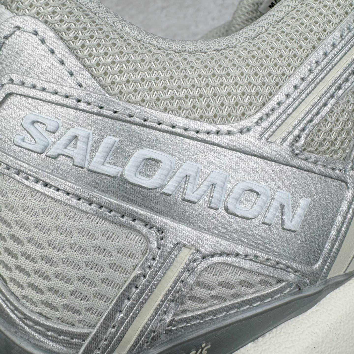 图片[15]-＃PK4.0 SALOMON XA Pro 3D ADV 萨洛蒙潮流越野机能户外功能鞋 基于市场现有版本全新升级调整改良 现阶段市场最强产物 全新主色陆续出货 大底描漆工整零瑕疵 鞋头定型弧度完 纯原外贸平台特供订单 耗时半年巨作 全套原纸板楦头开发 原厂特供网布配套加持 确保原汁原味 完美呈现版型 原档数据独家私模五层组合大底 原装Ortholite轻量化鞋垫 中底布带钢印编号 原厂TPU锁扣 进口港宝加持 后跟自然饱满 还原公司包裹性 鞋面采用SENSIFT贴合技术 全方位贴合包裹脚型 鞋跟部鞋底牵引设计 提供强大的抓地性能 更适应野外崎岖不平的道路 其3D ADVANCED CHASSIS底盘 材料轻量大化 钉齿设计更具稳定性 防护性 鞋底易磨损区运用CONTAGRIP高耐磨材料 应对城市硬质路面长距离跑考验 尺码：36 36.5 37.5 38 38.5 39 40 40.5 41 42 42.5 43 44 44.5 45-选品中心